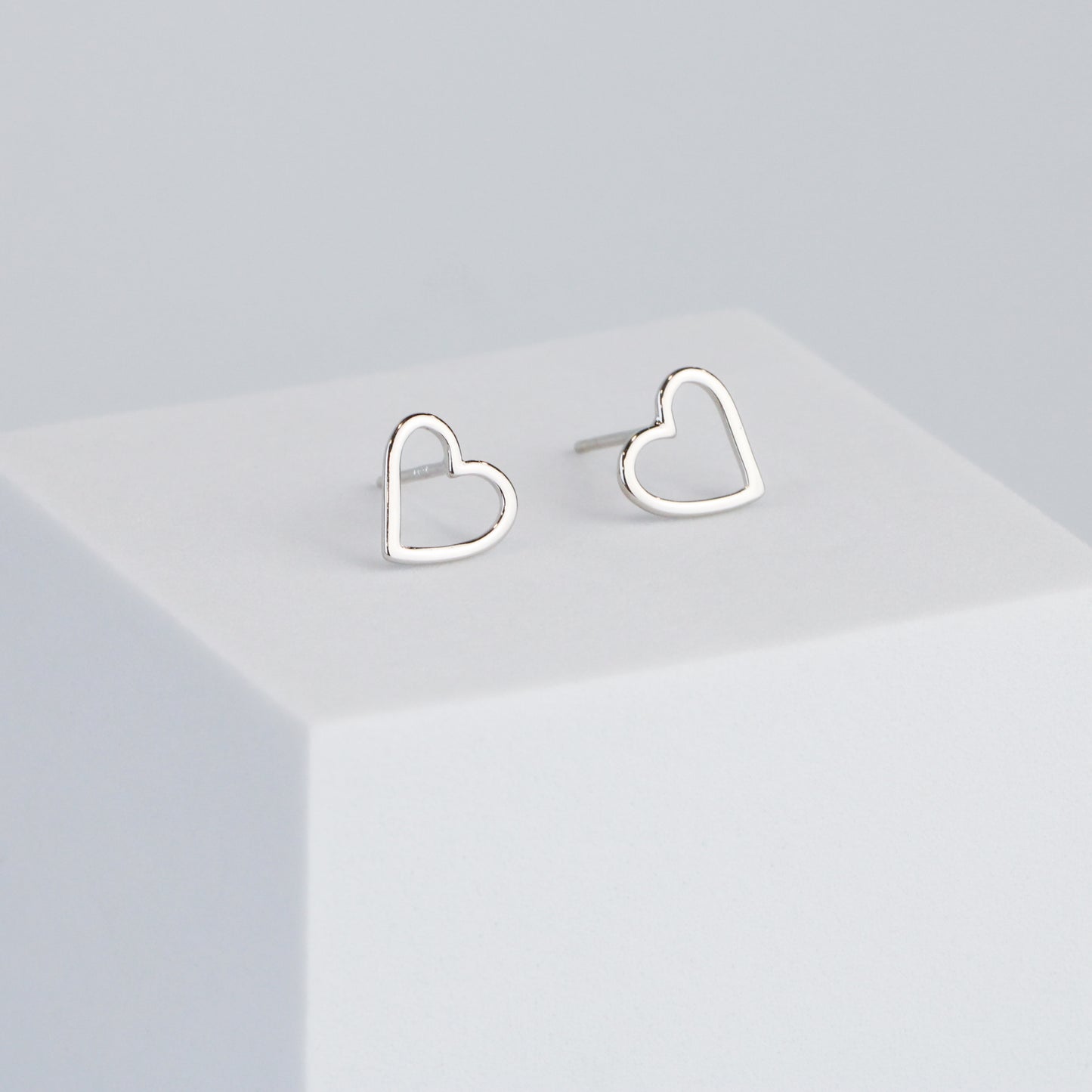 Heart Outline Stud Earrings