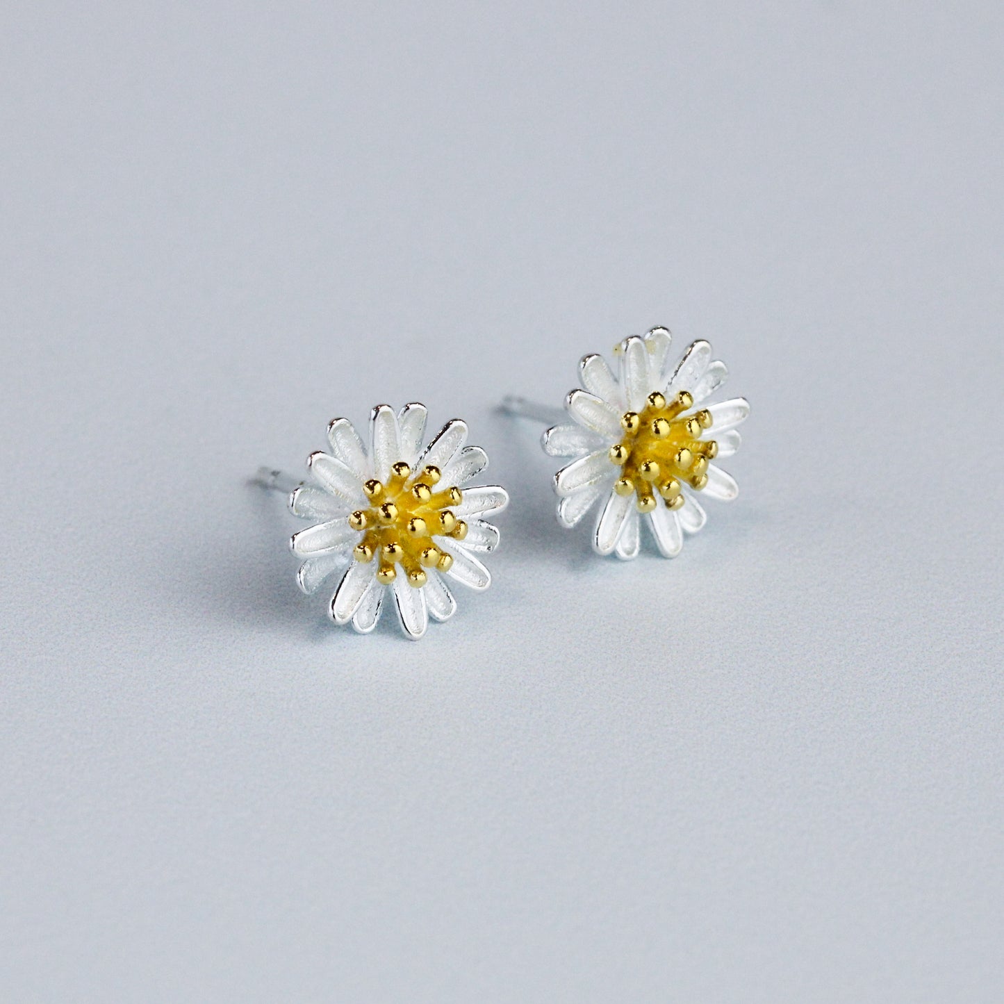 Daisy Stud Earrings