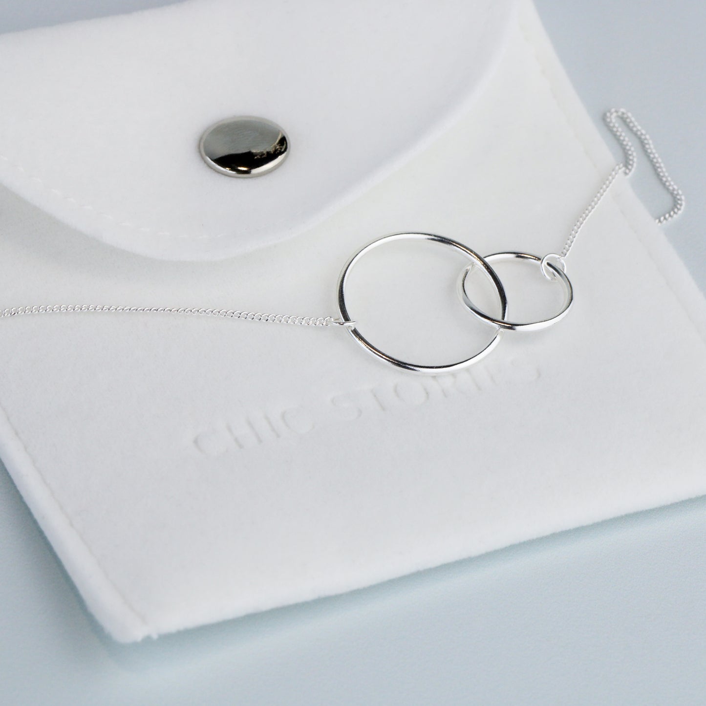 Interlocking Rings Necklace