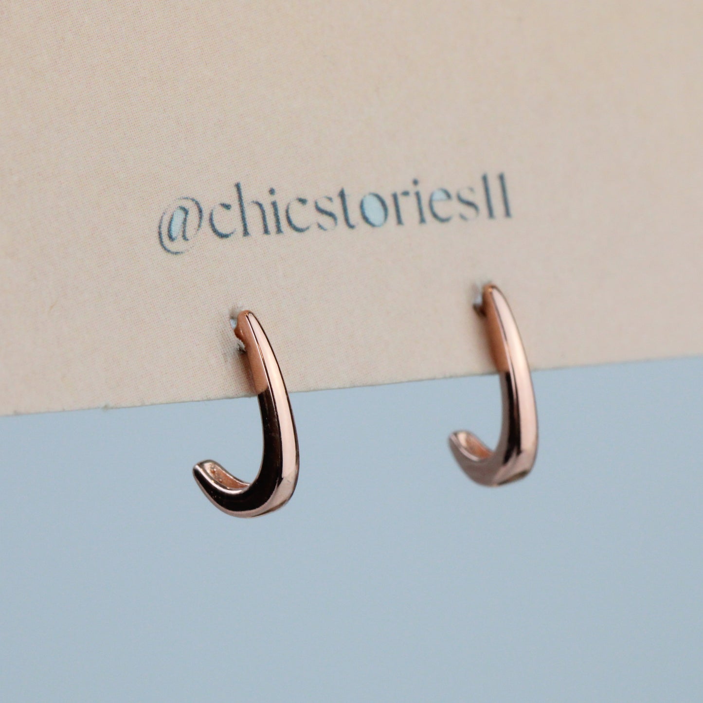 Huggie Effect Cuff Stud Earrings
