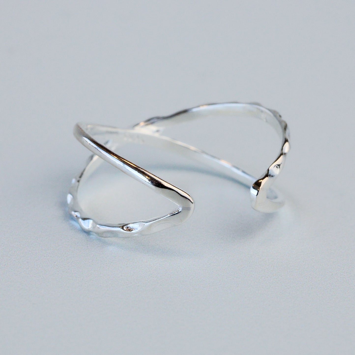 Double Band Crossover Adjustable Ring