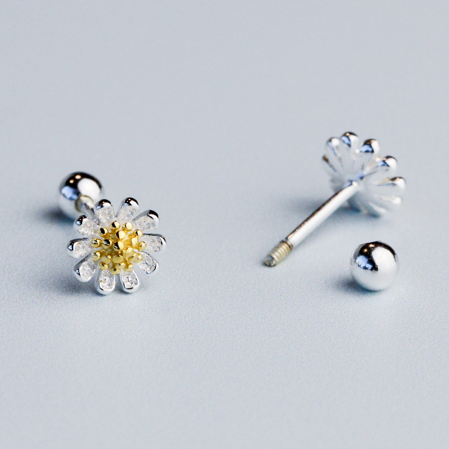 Daisy Screw Back Studs