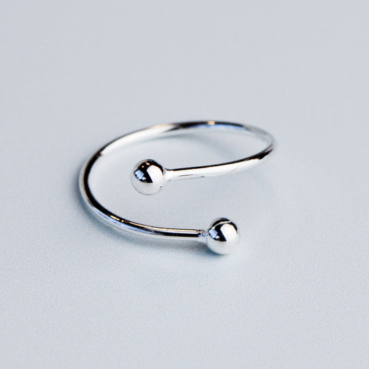 Ball Detail Spiral Shape Adjustable Ring
