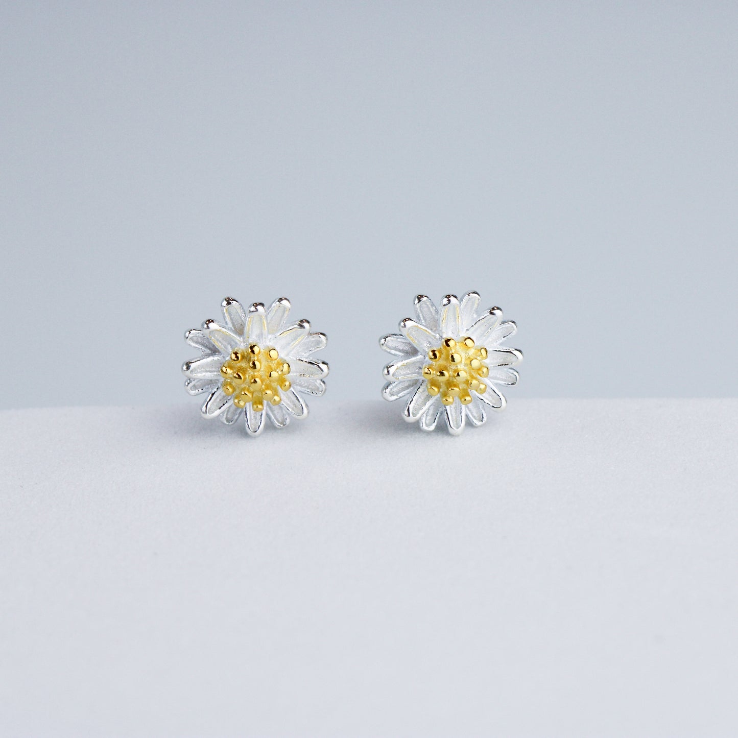 Daisy Chain Threader Earrings