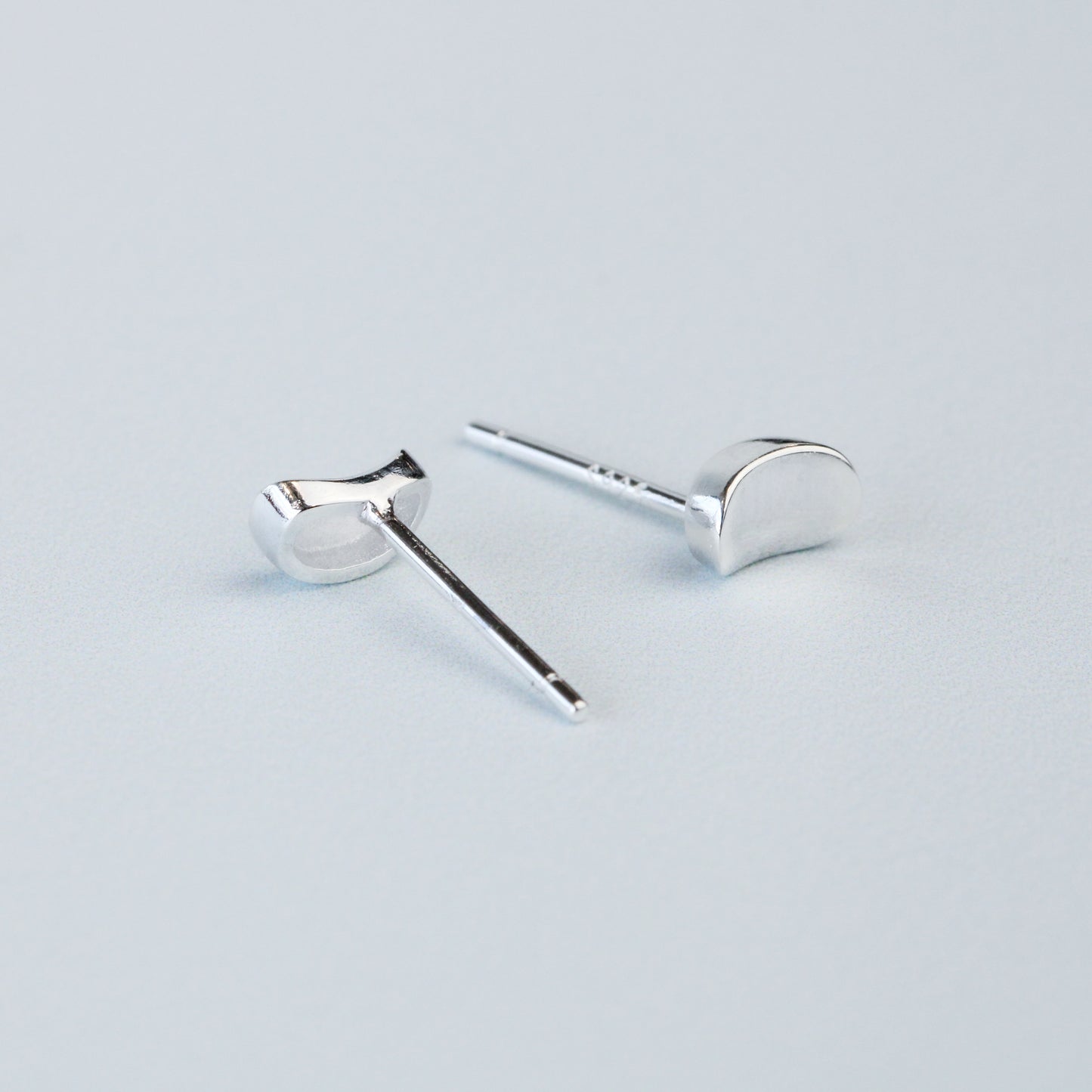 Simple Curved Earrings