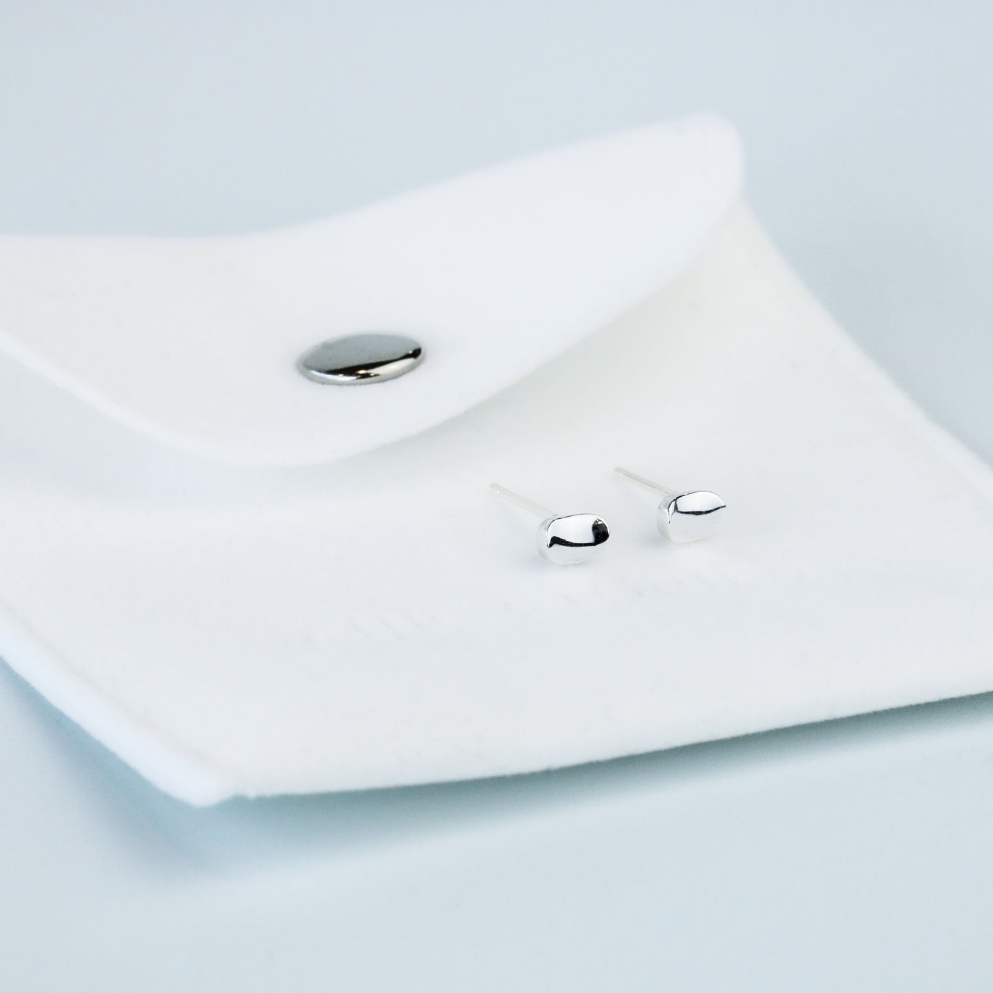 Simple Curved Earrings