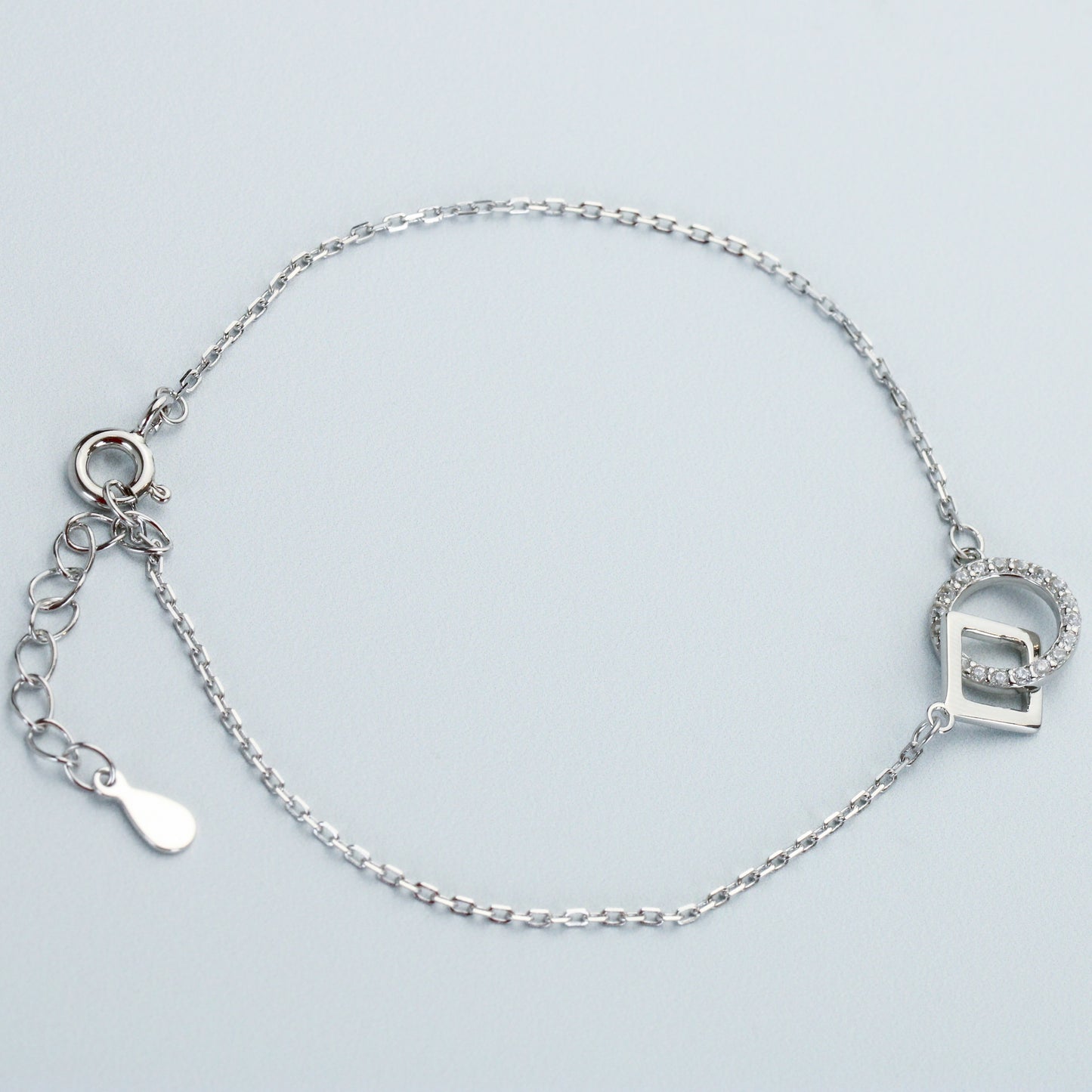Interlocking Geometric Shapes Bracelet
