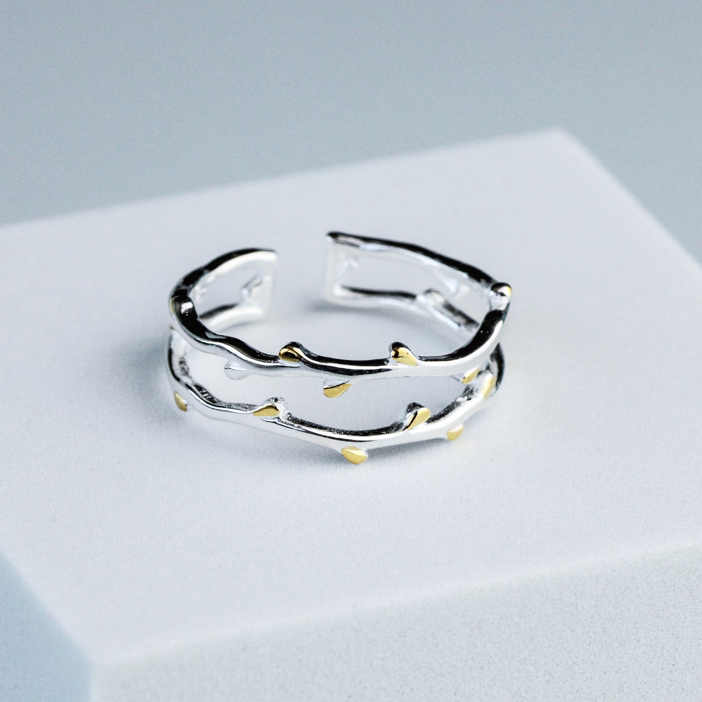 Double Band Tree Branch Ring