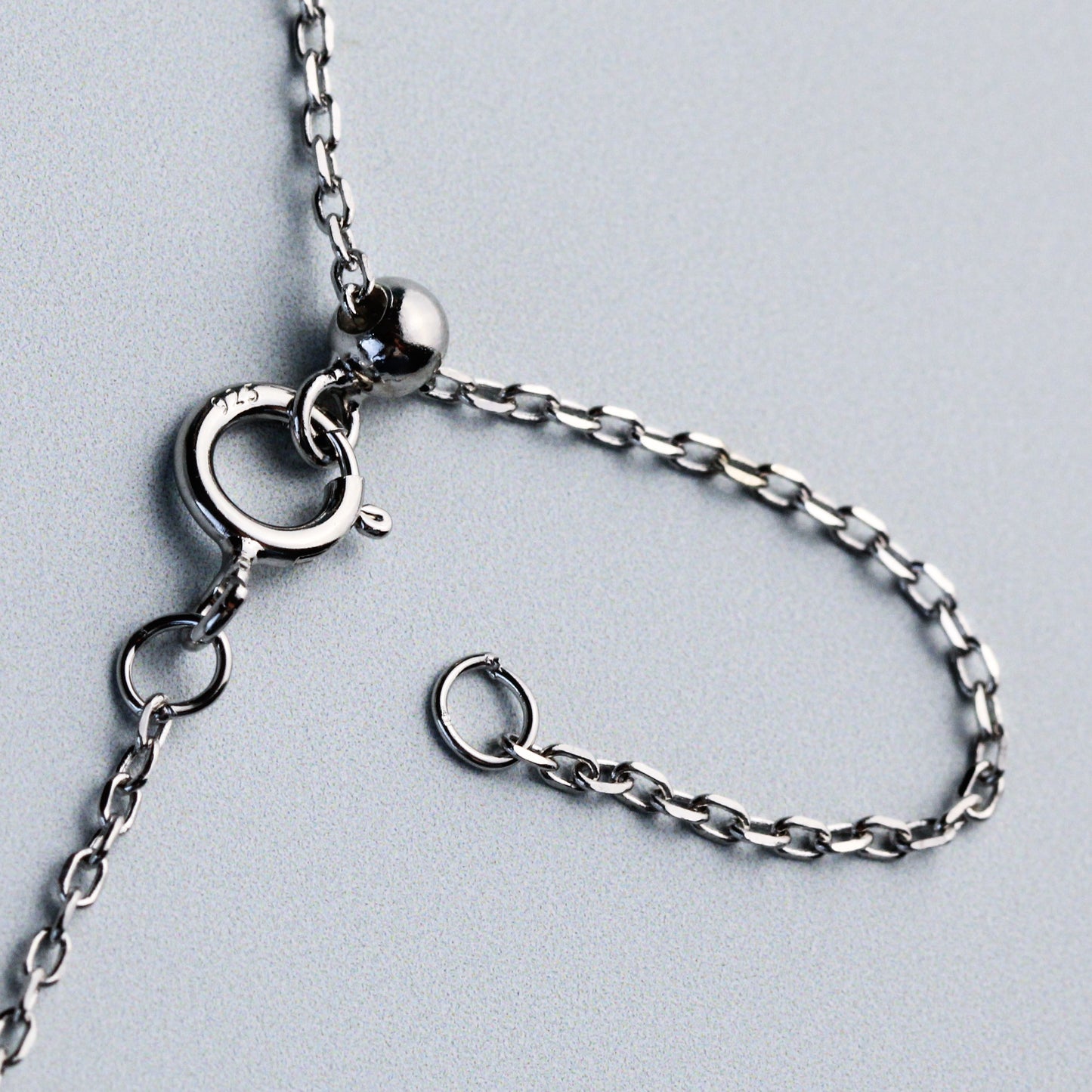 Star Threader Pendant Necklace