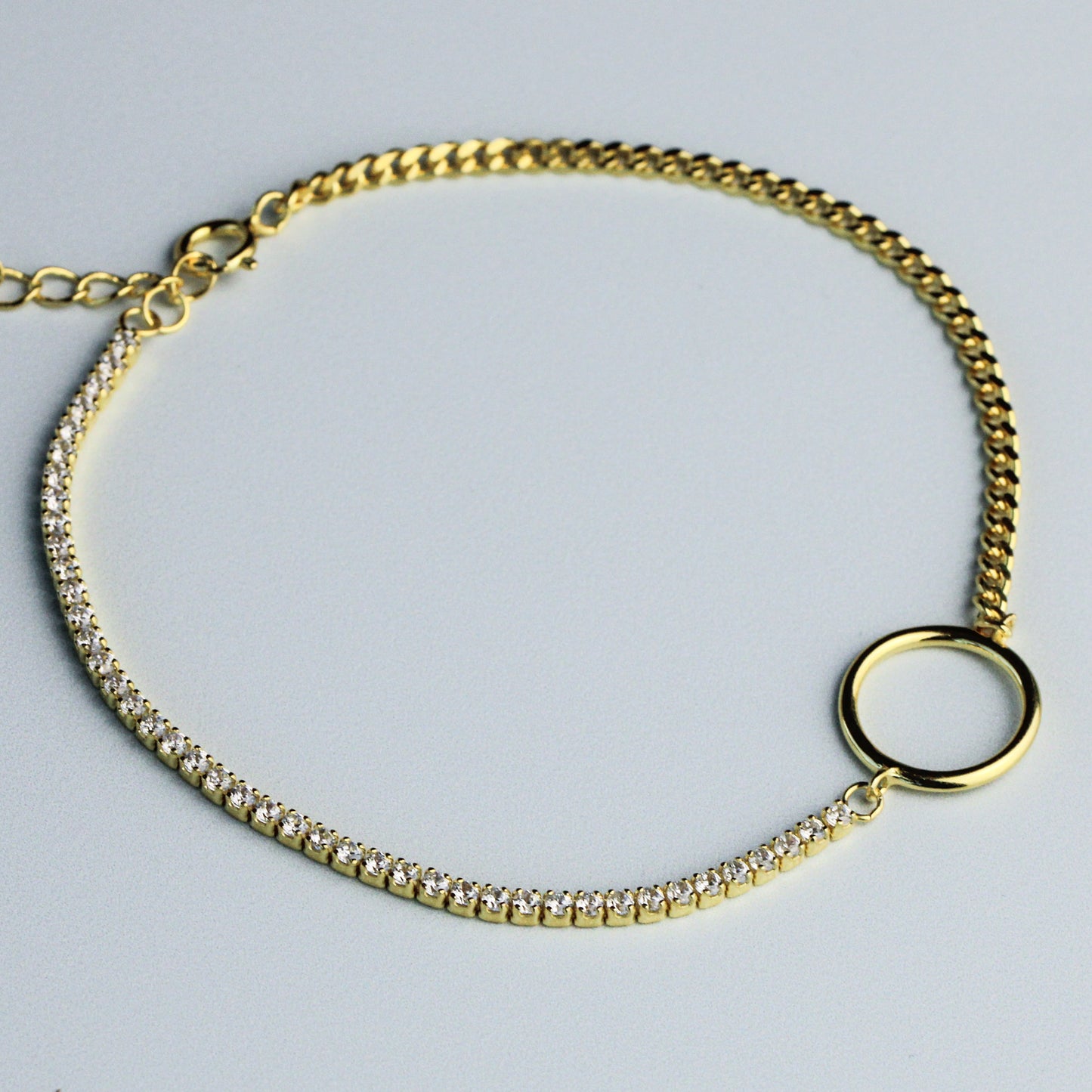 Crystal Chain Circle Pendant Bracelet