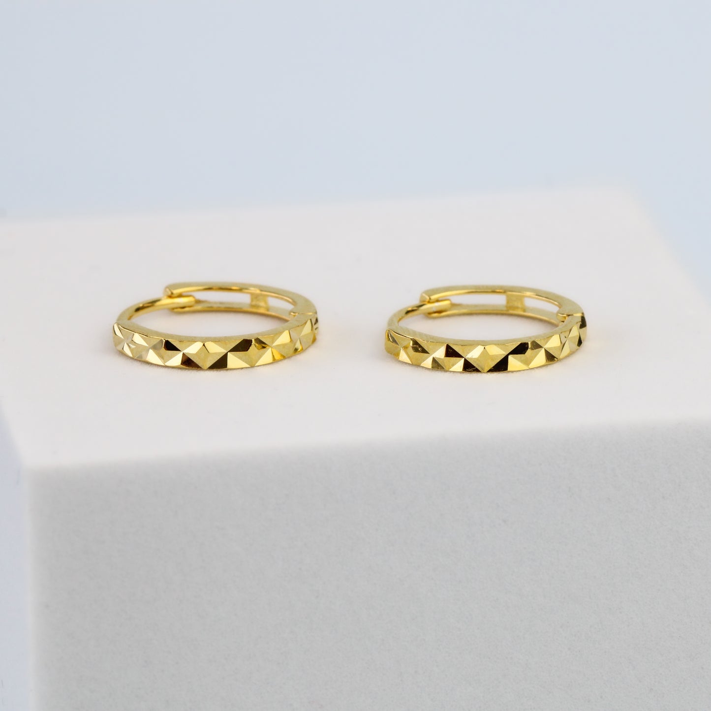 Geometric Faceted Hoop Earrings