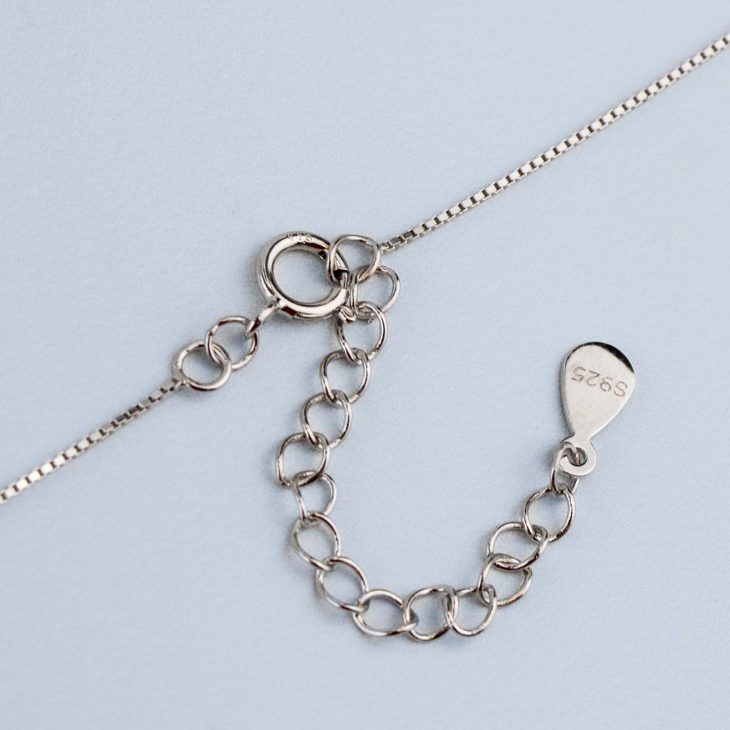 Minimalist Cat Pendant Necklace