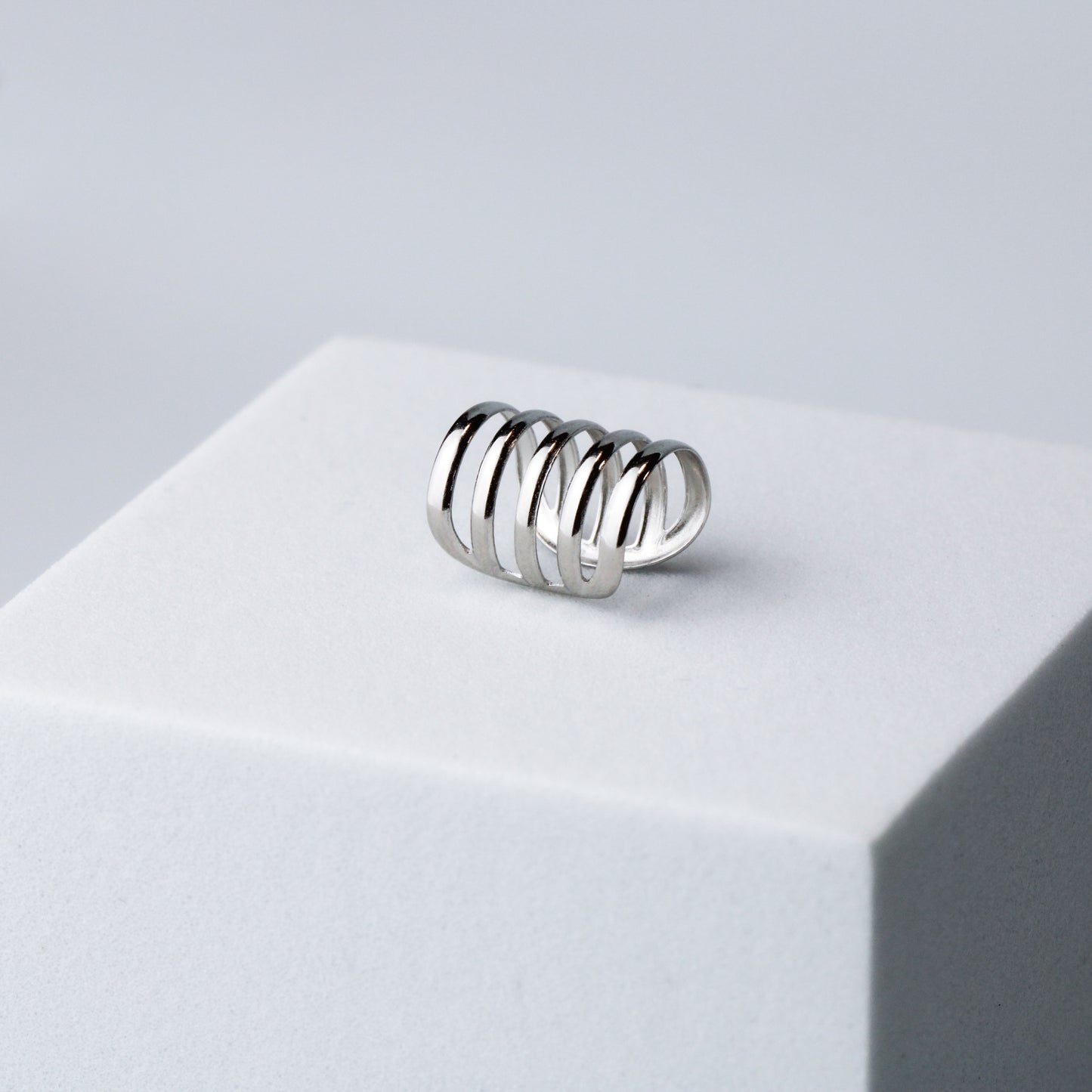 Simple Hoop Effect Ear Cuff
