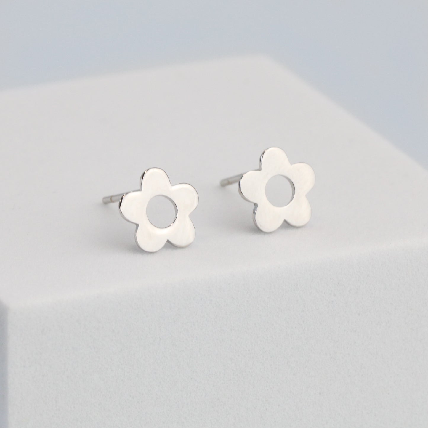 Simple Flower Stud Earrings