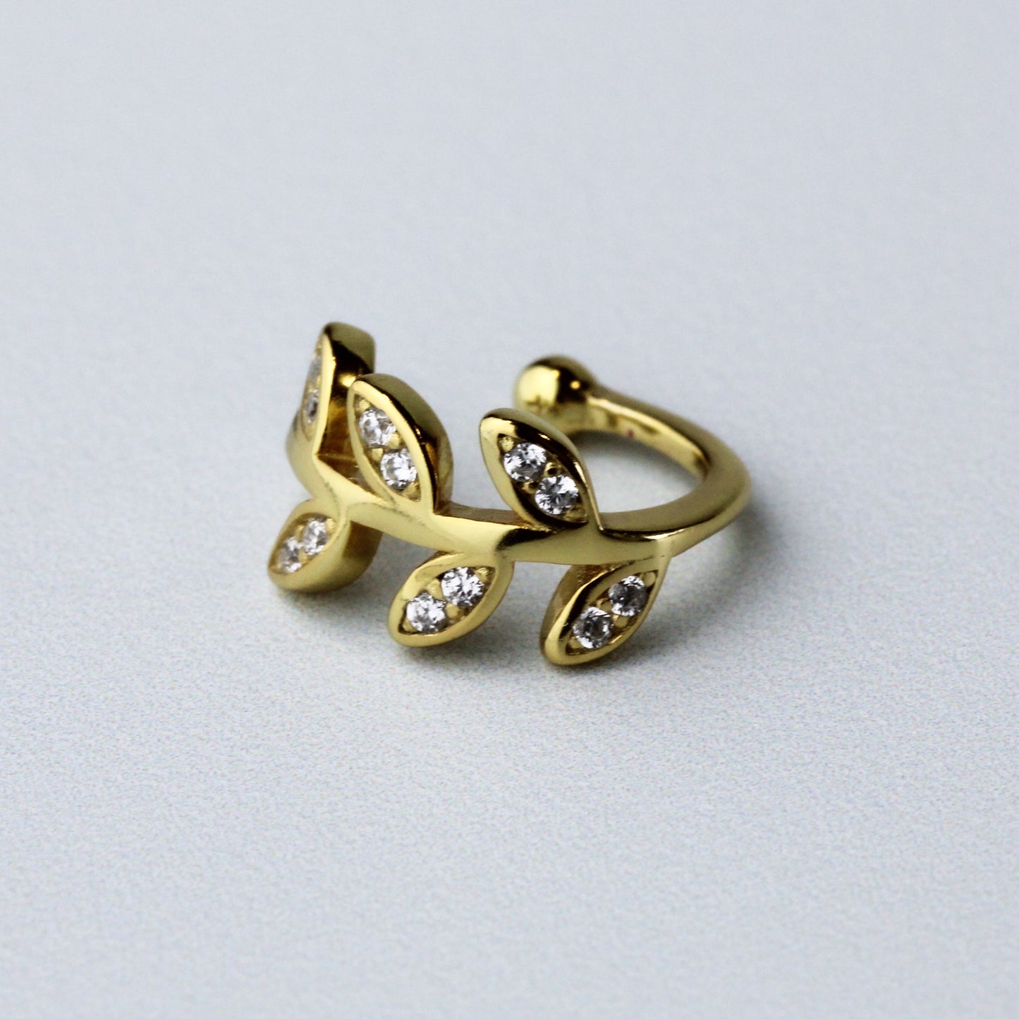 Crystal Detail Leaf Ear Cuff