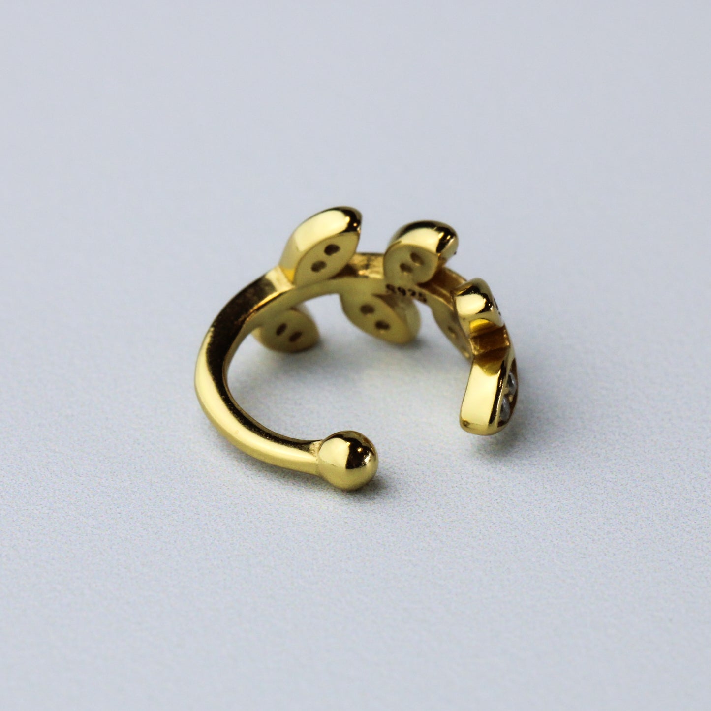 Crystal Detail Leaf Ear Cuff