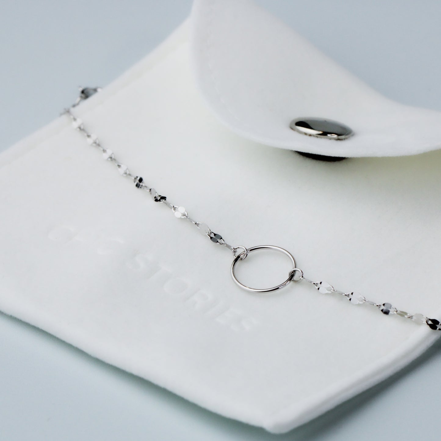 Circle Charm Chain Bracelet