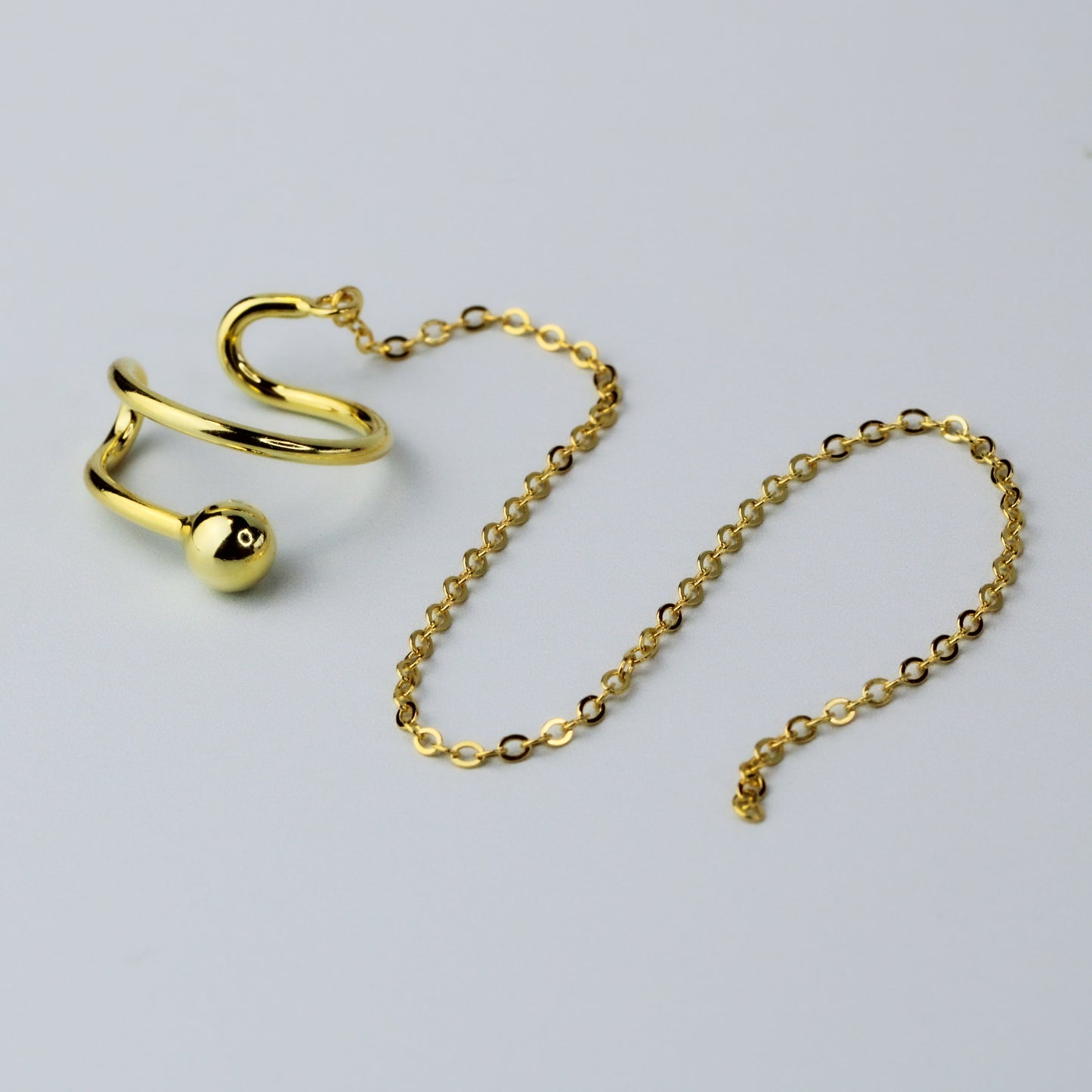 Chain Dangle Ear Cuff