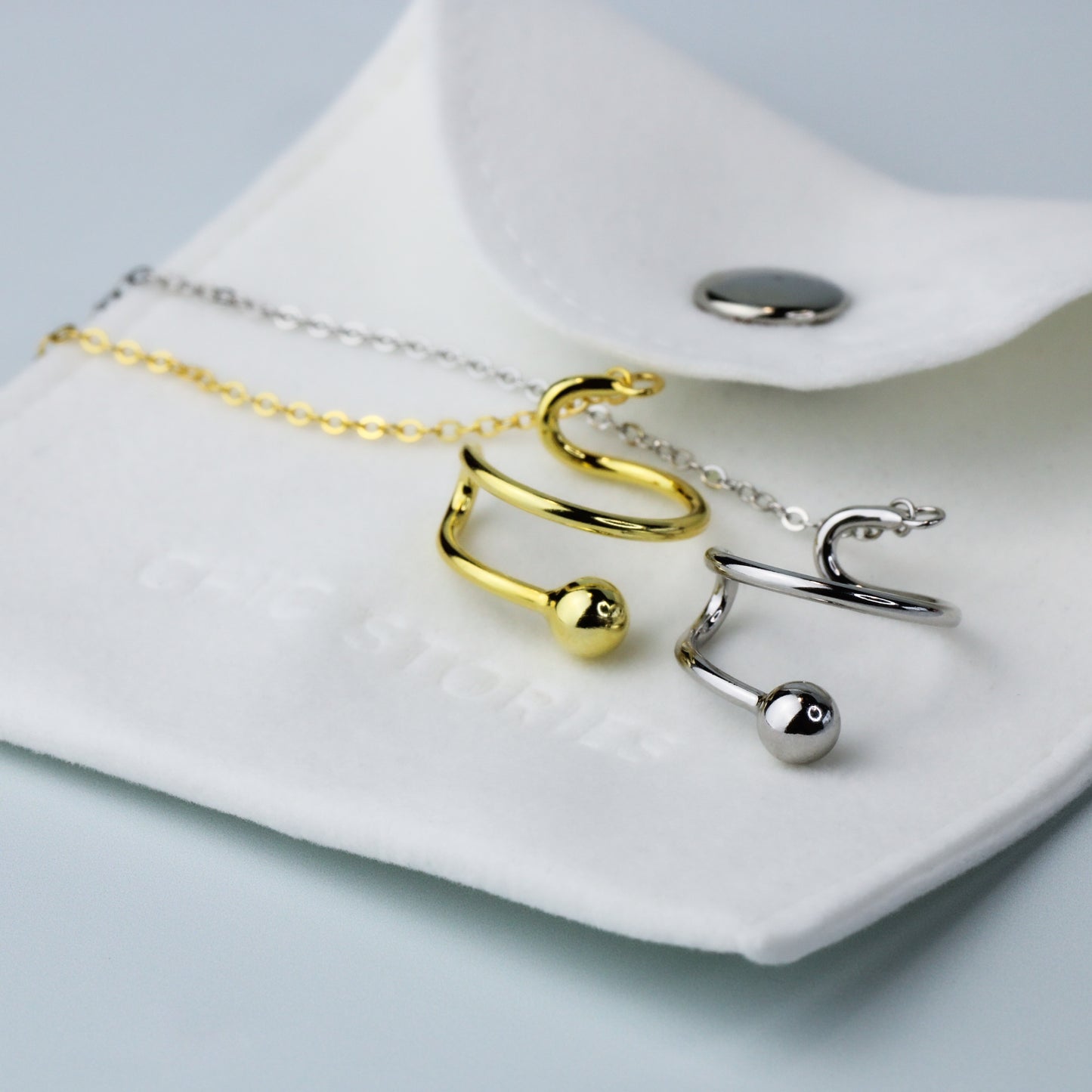 Chain Dangle Ear Cuff