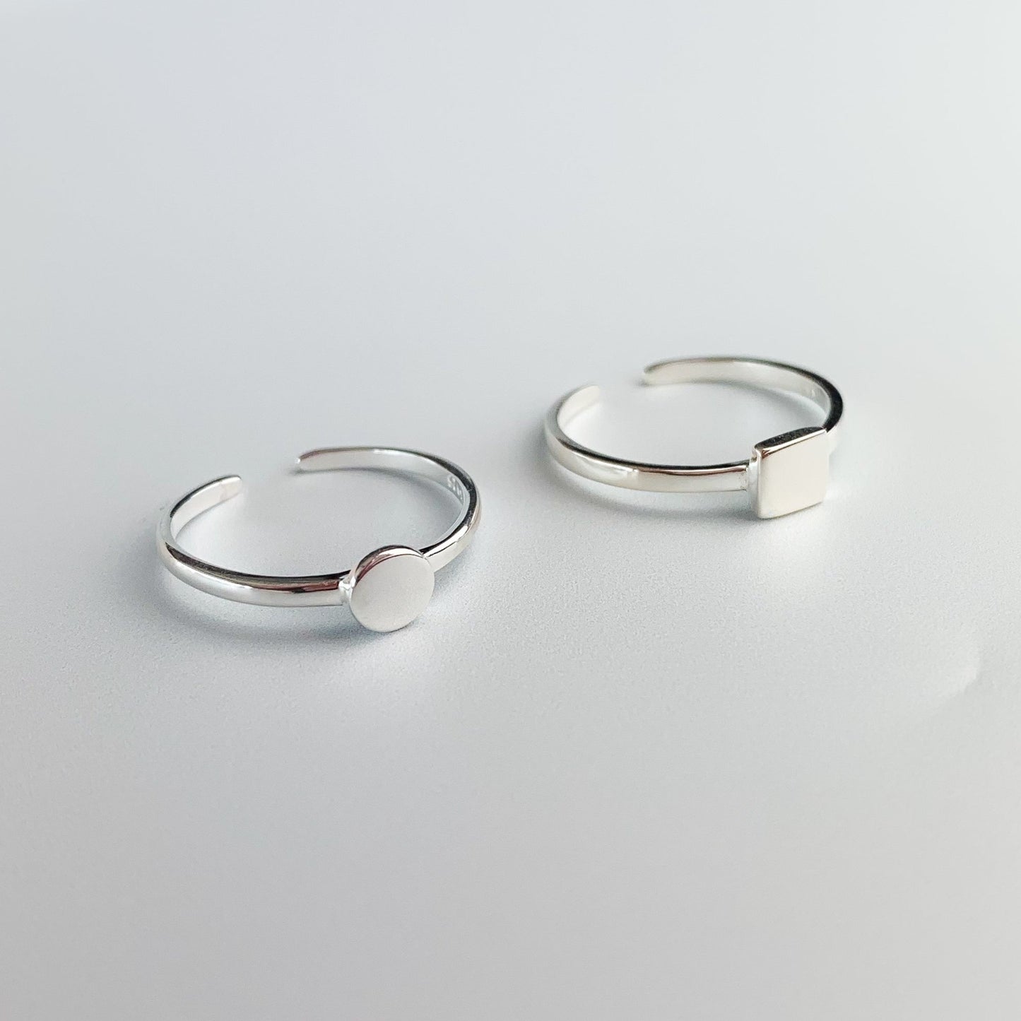 Adjustable Square, Circle or Triangle Ring