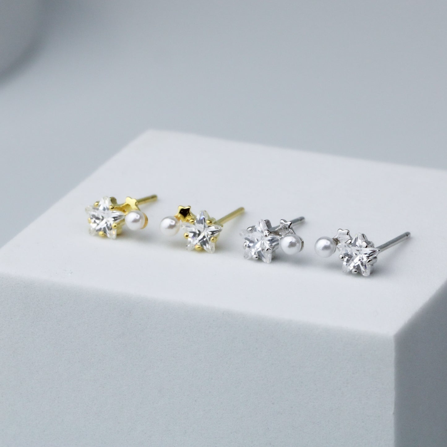 Crystal and Pearl Star Stud Earrings