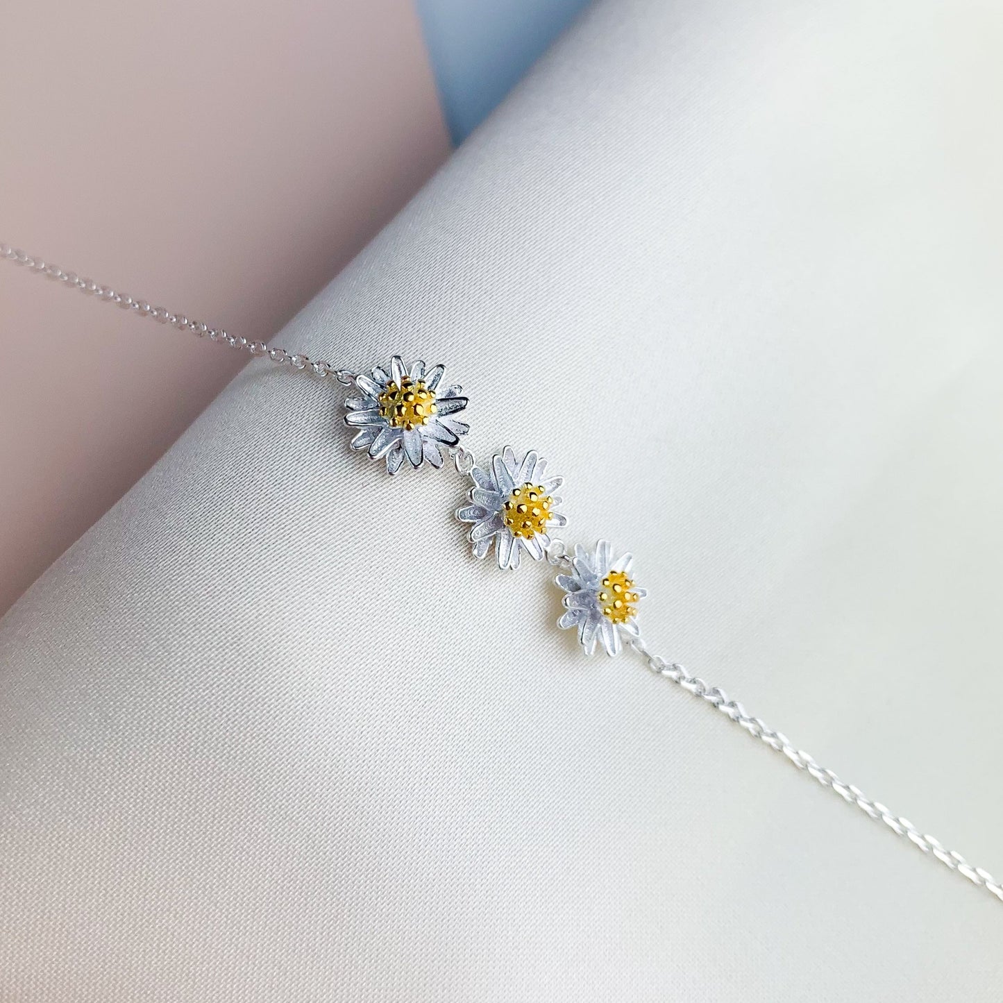 Daisy Chain Anklet