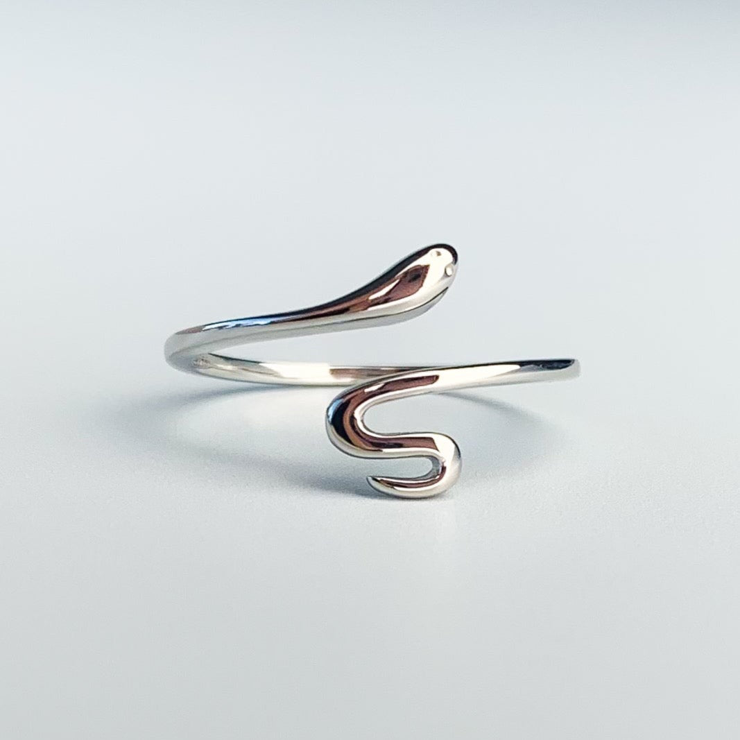 Adjustable Serpent Spiral Ring