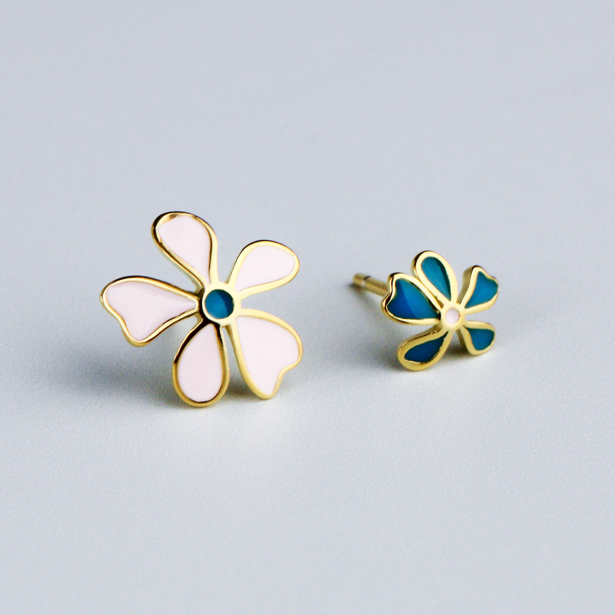 Asymmetrical Flower Stud Earrings