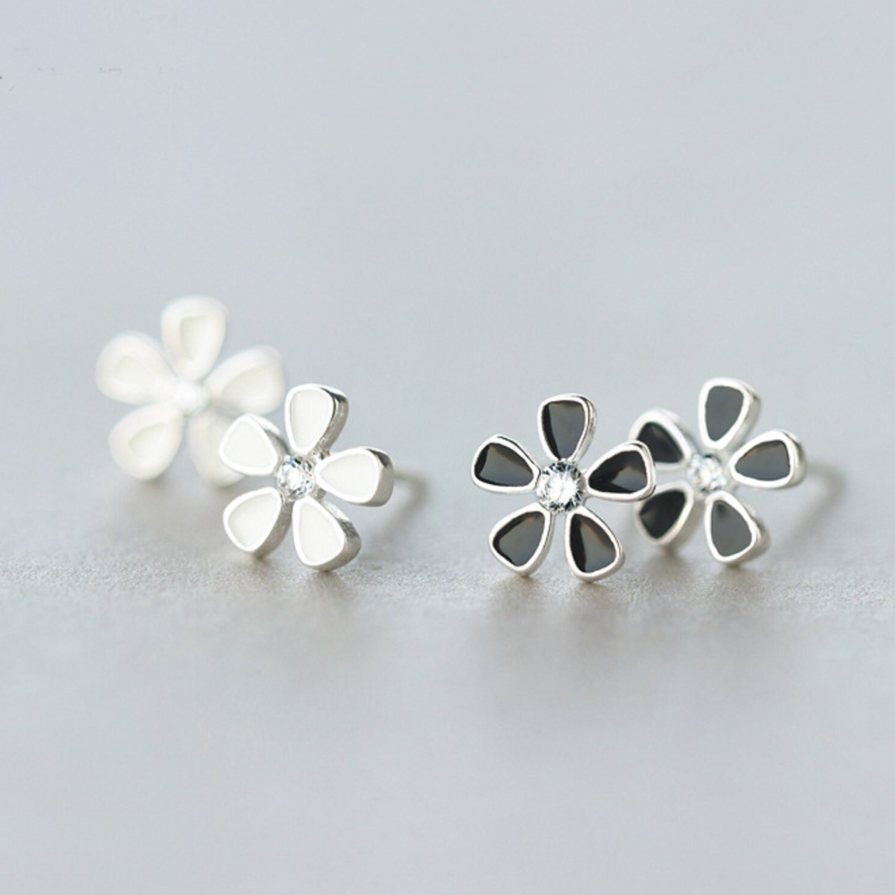 Black or White Flower Stud Earrings