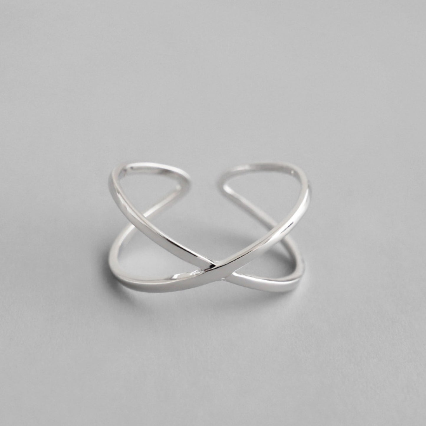 Adjustable Cross Ring