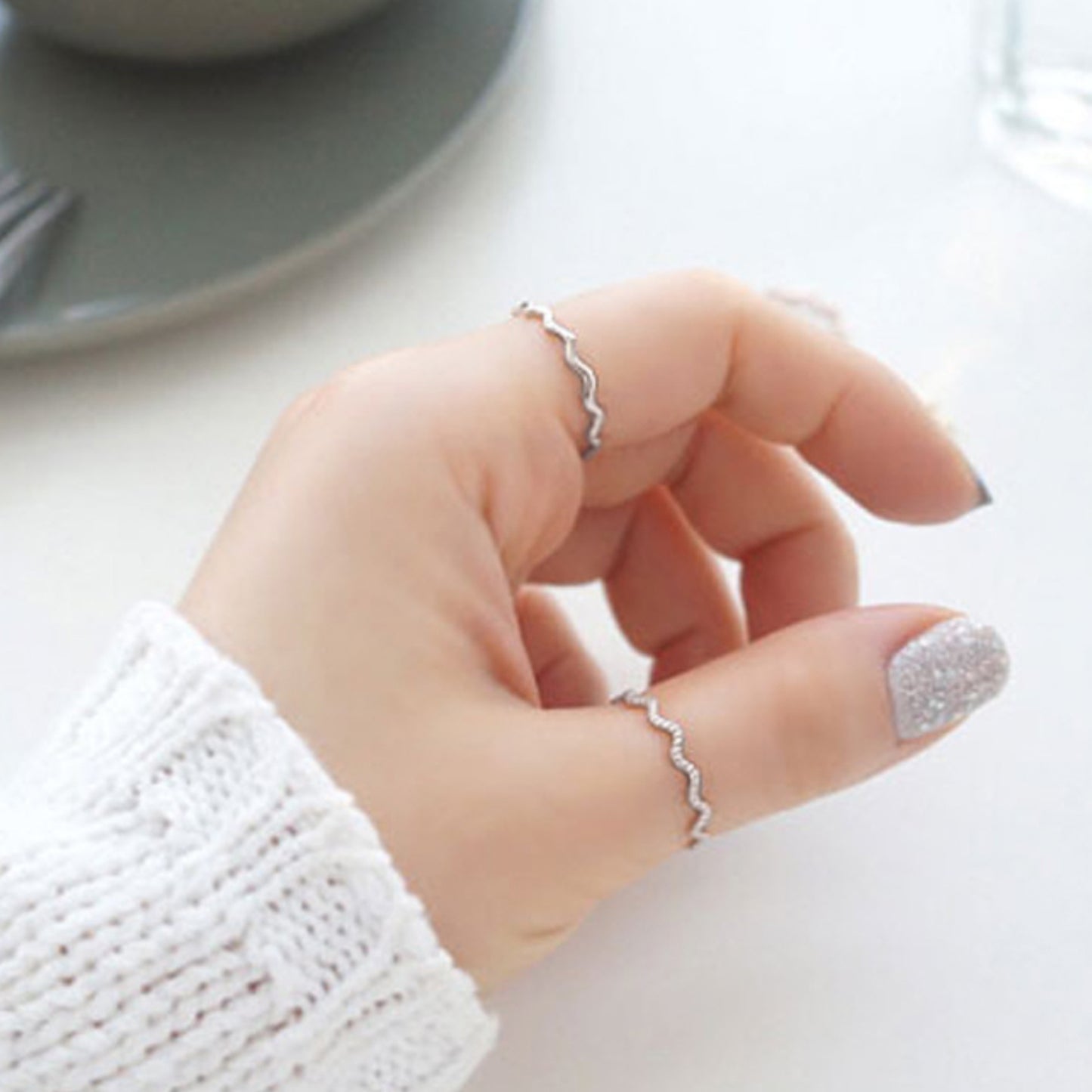 Thin Wave Ring