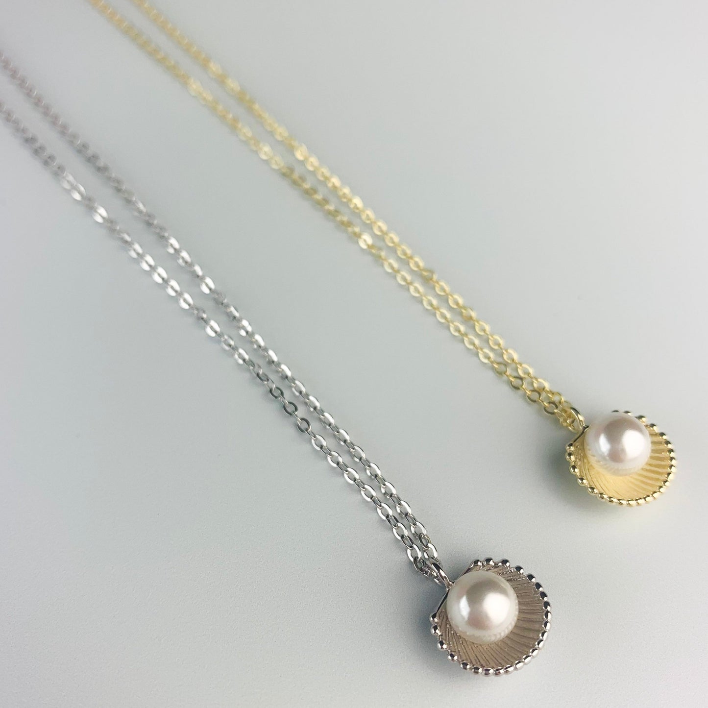 Sterling Silver Clam Shell Necklace