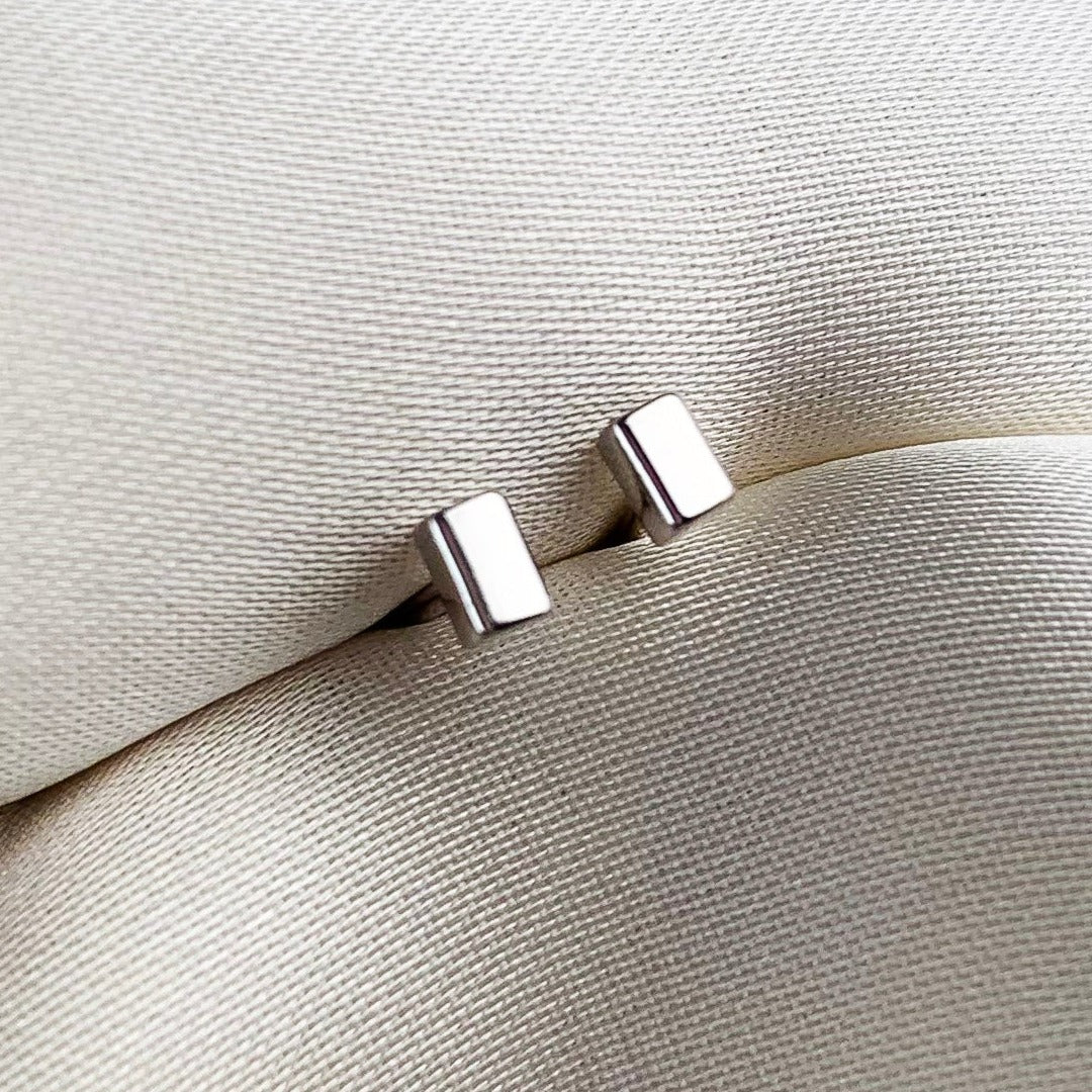 Simple Rectangle Stud Earrings