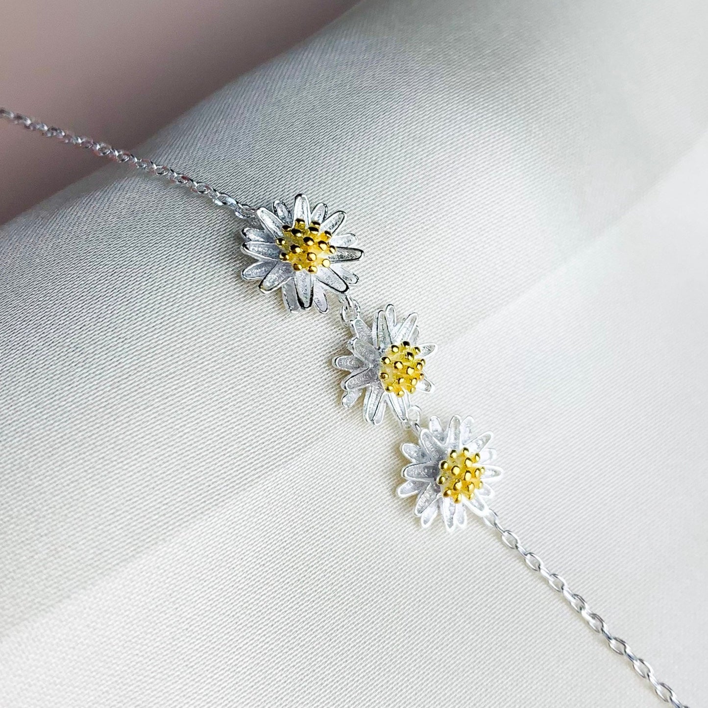 Triple Daisy Chain Bracelet