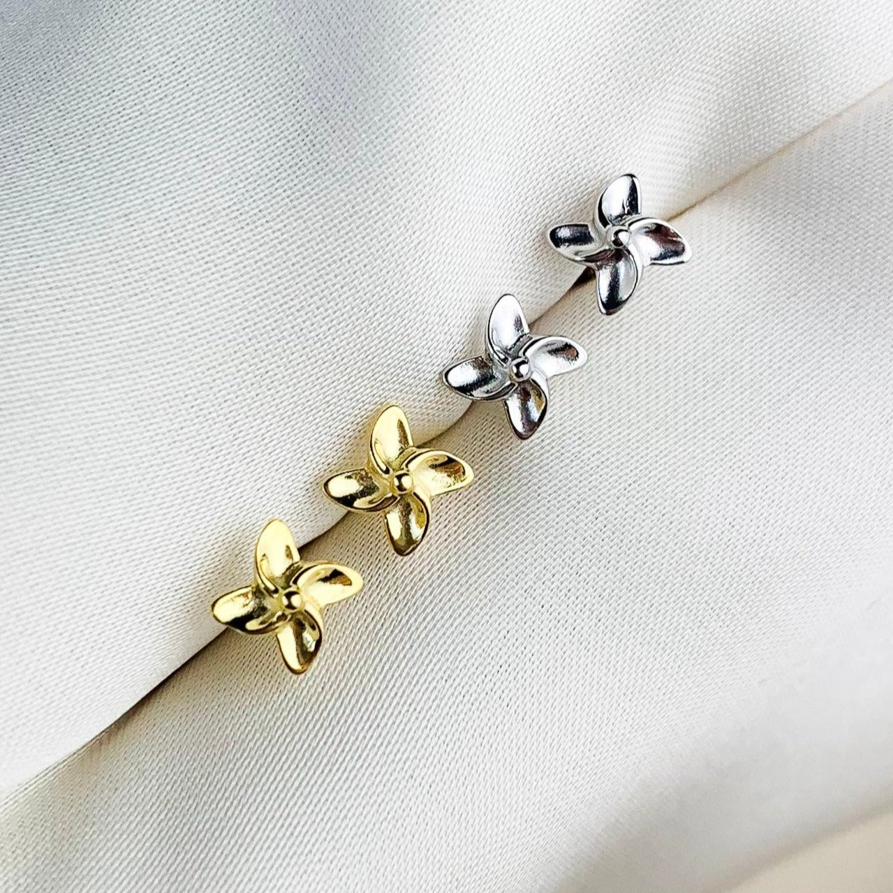Pinwheel Stud Earrings