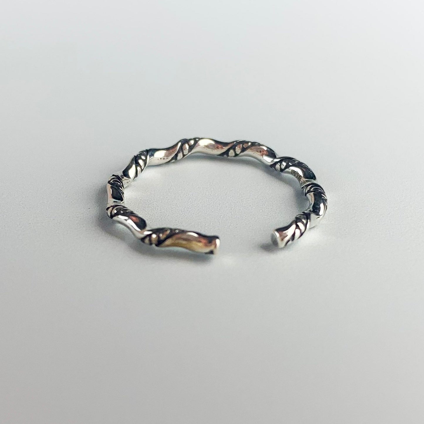 Dot and Twist Detail Adjustable Rings