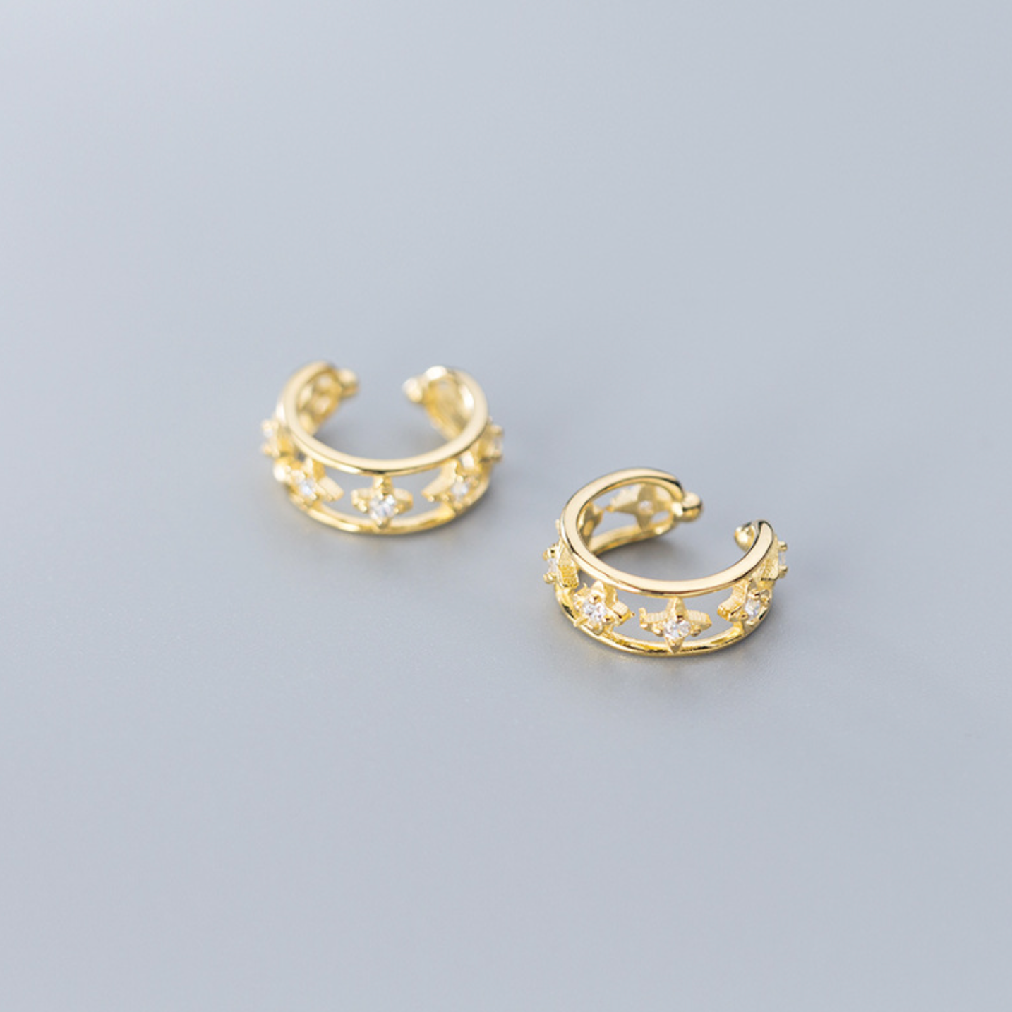 Star Detail Ear Cuff