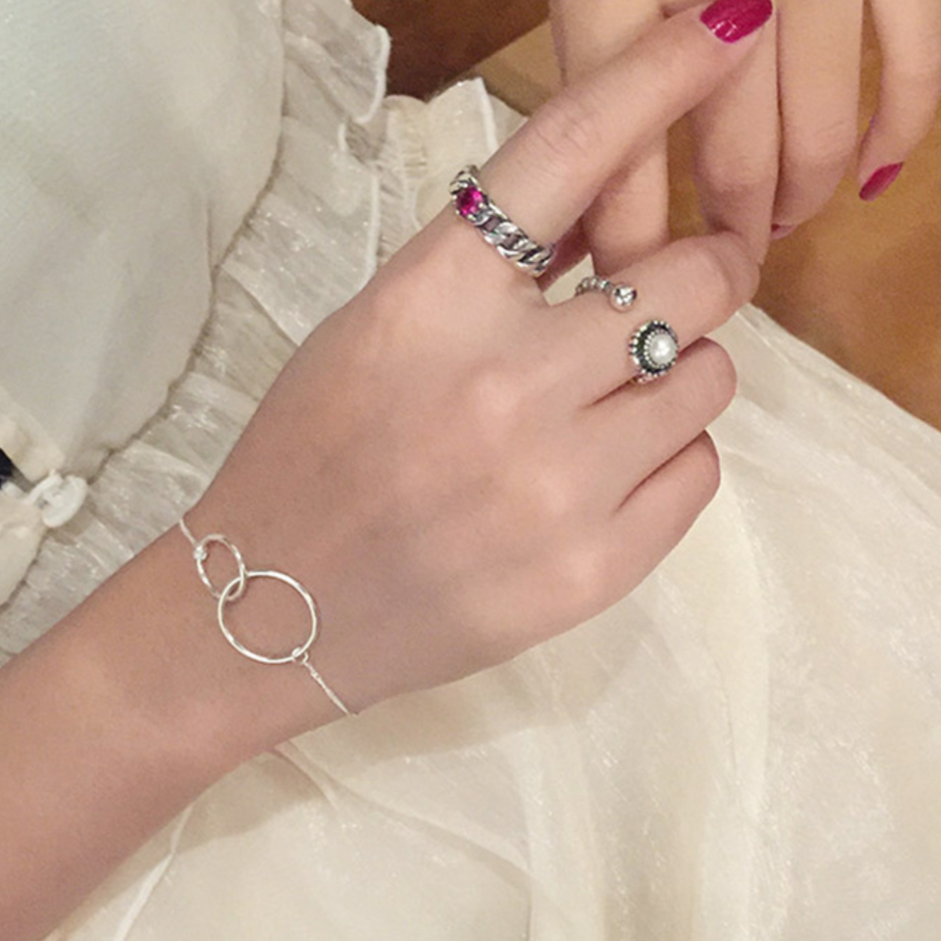 Black or White Circle Stone Adjustable Ring