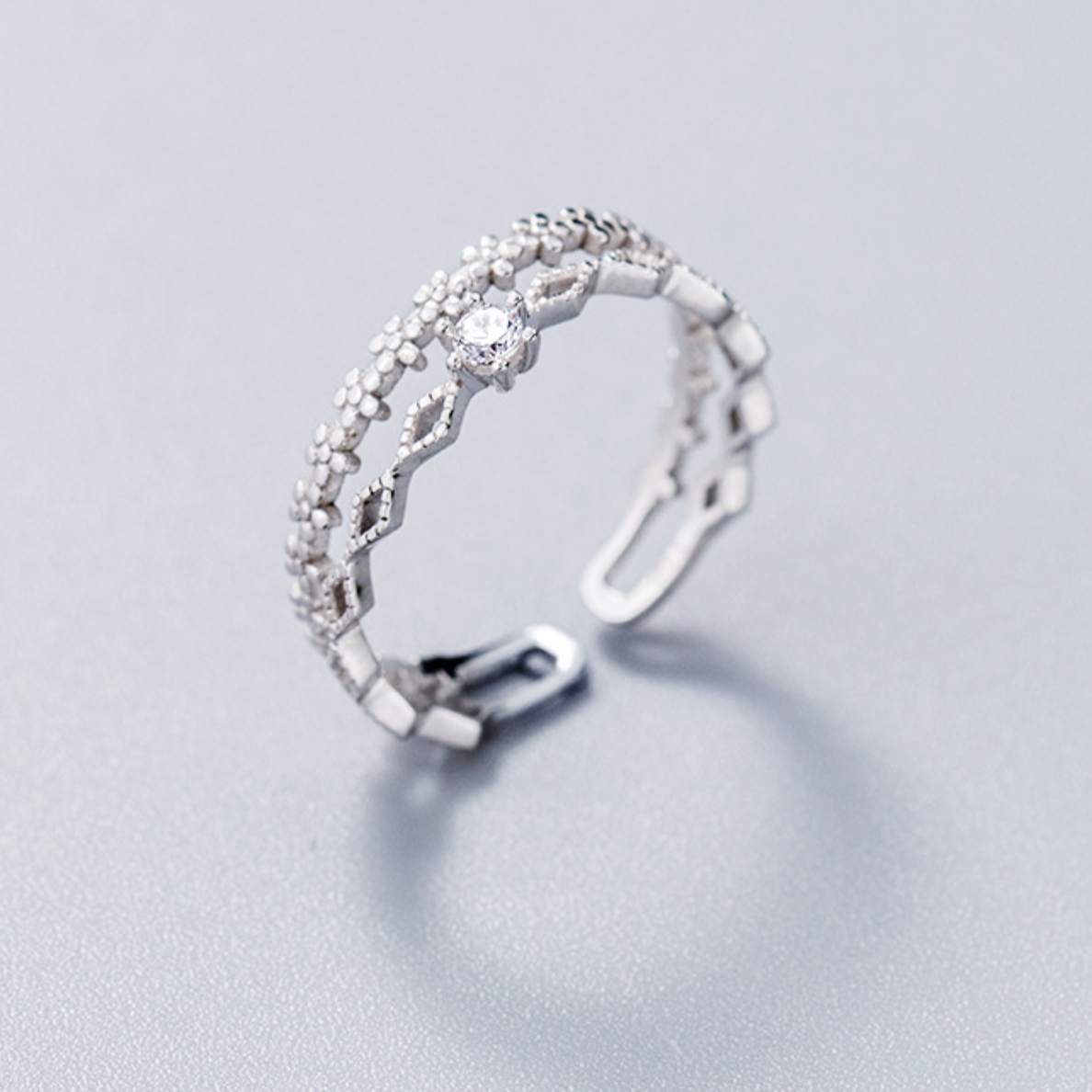 Zirconia Daisy Flower Ring