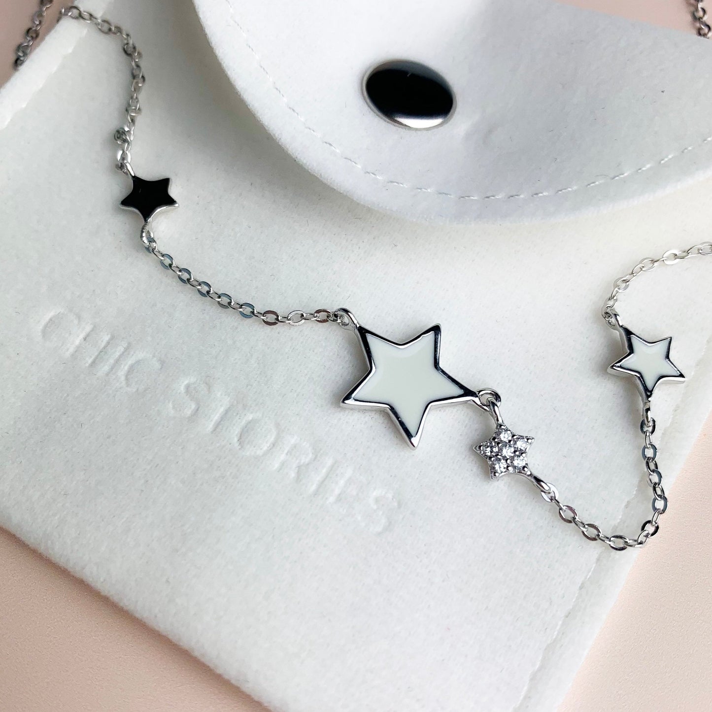 White and Crystal Star Necklace