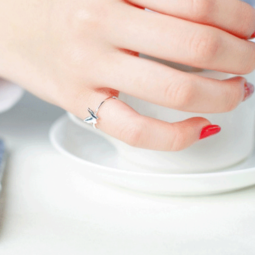 Minimalist Butterfly Midi Ring