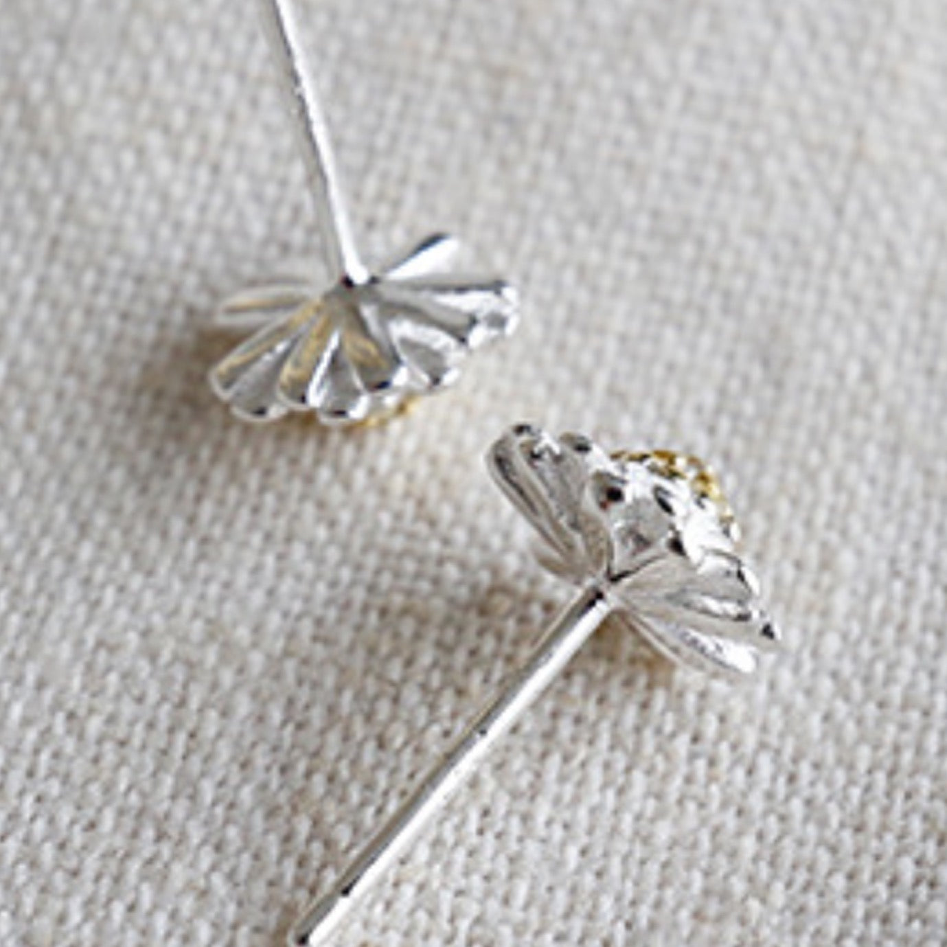 Daisy Stud Earrings