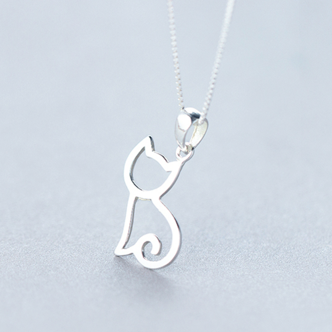 Minimalist Cat Pendant Necklace