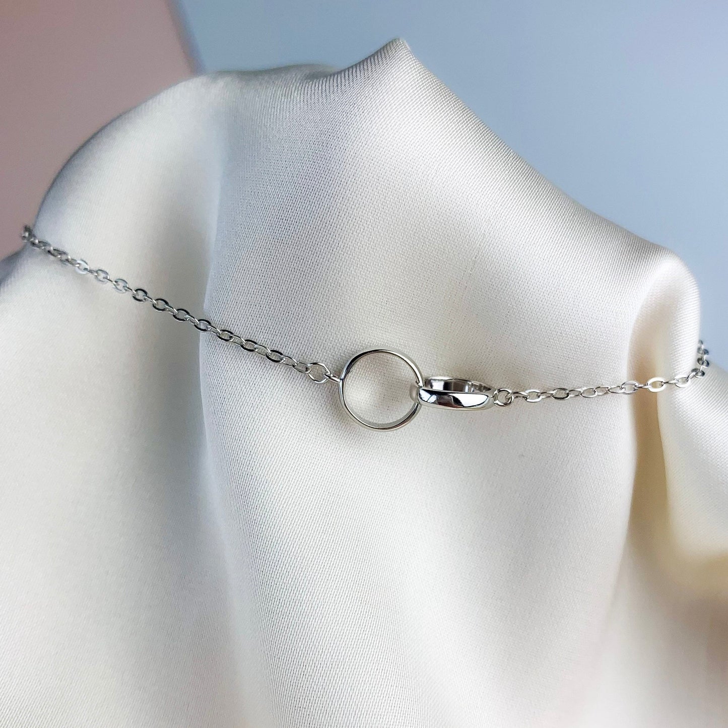 Interlocking Rings Bracelet