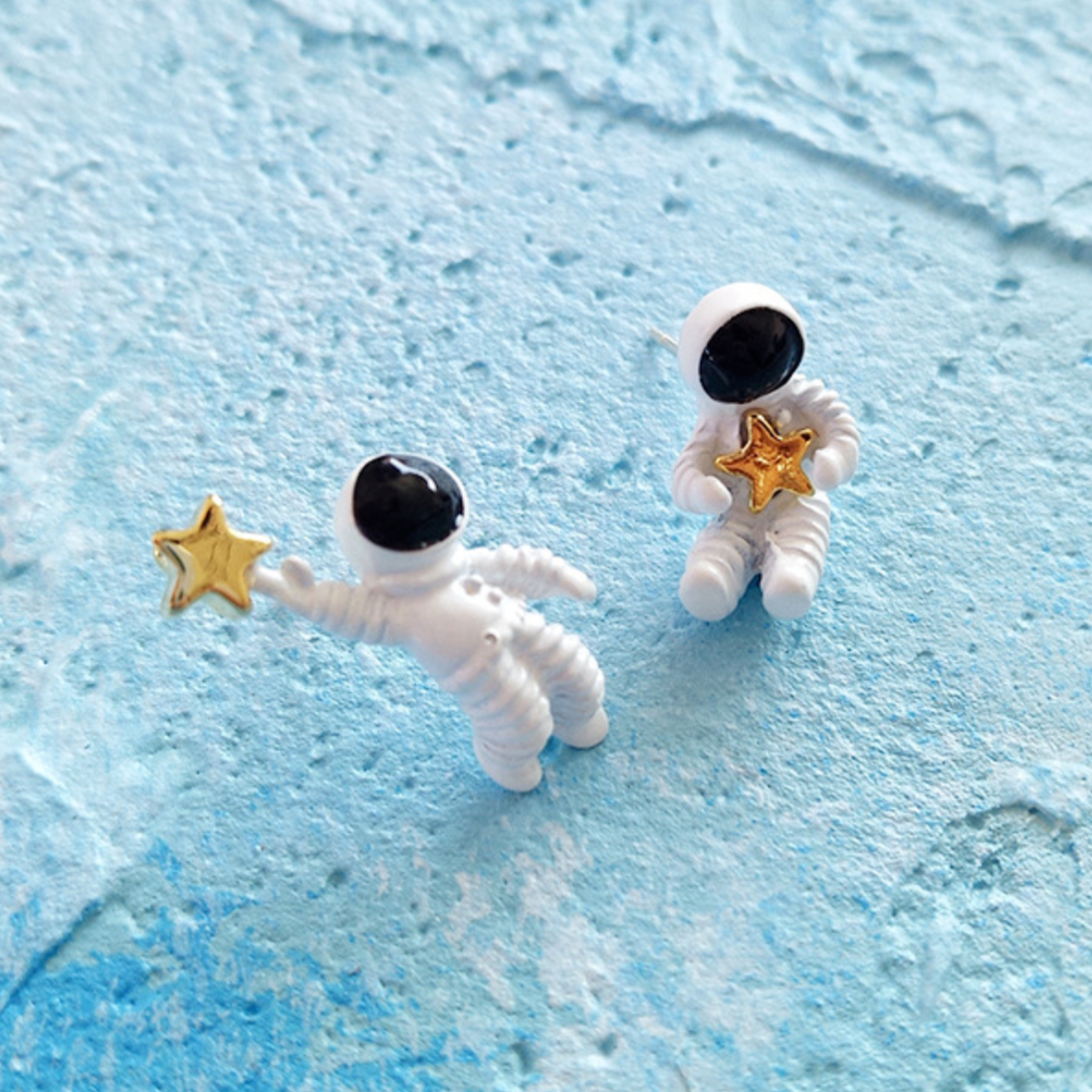 Astronaut earrings deals