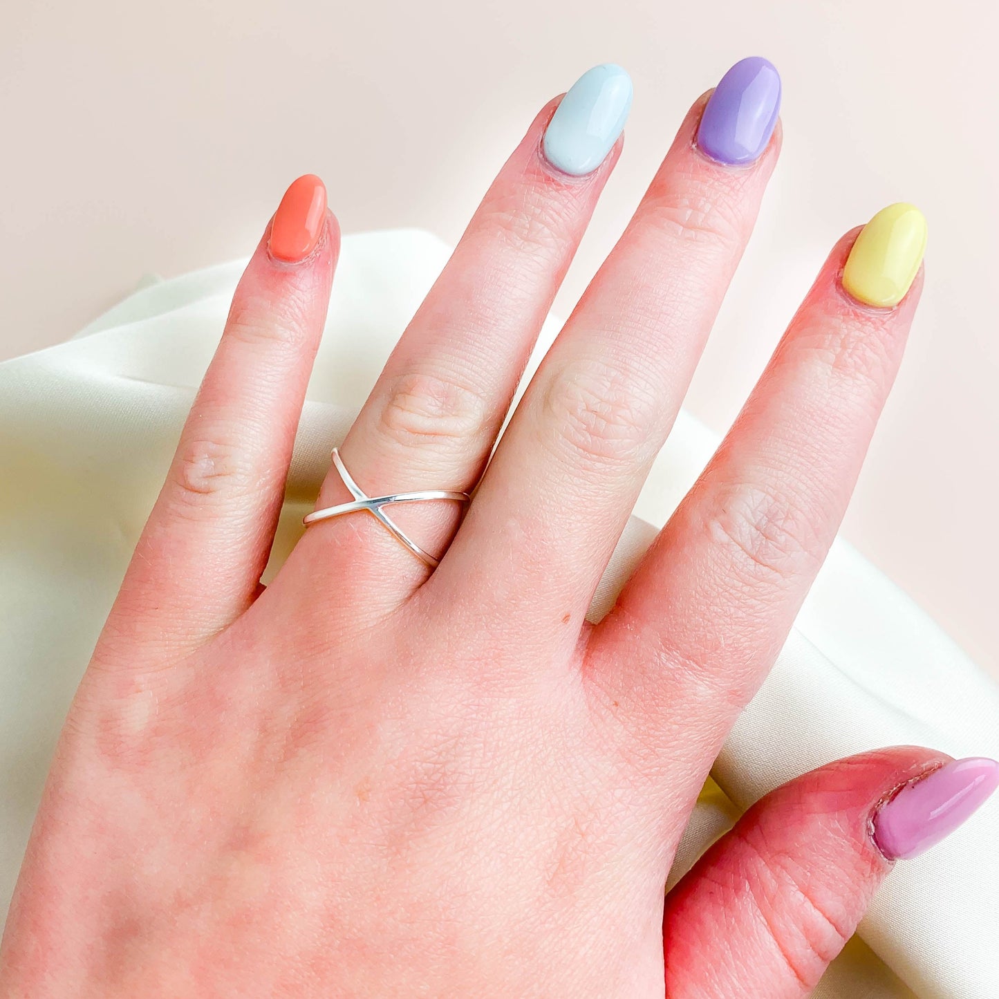 Adjustable Cross Ring
