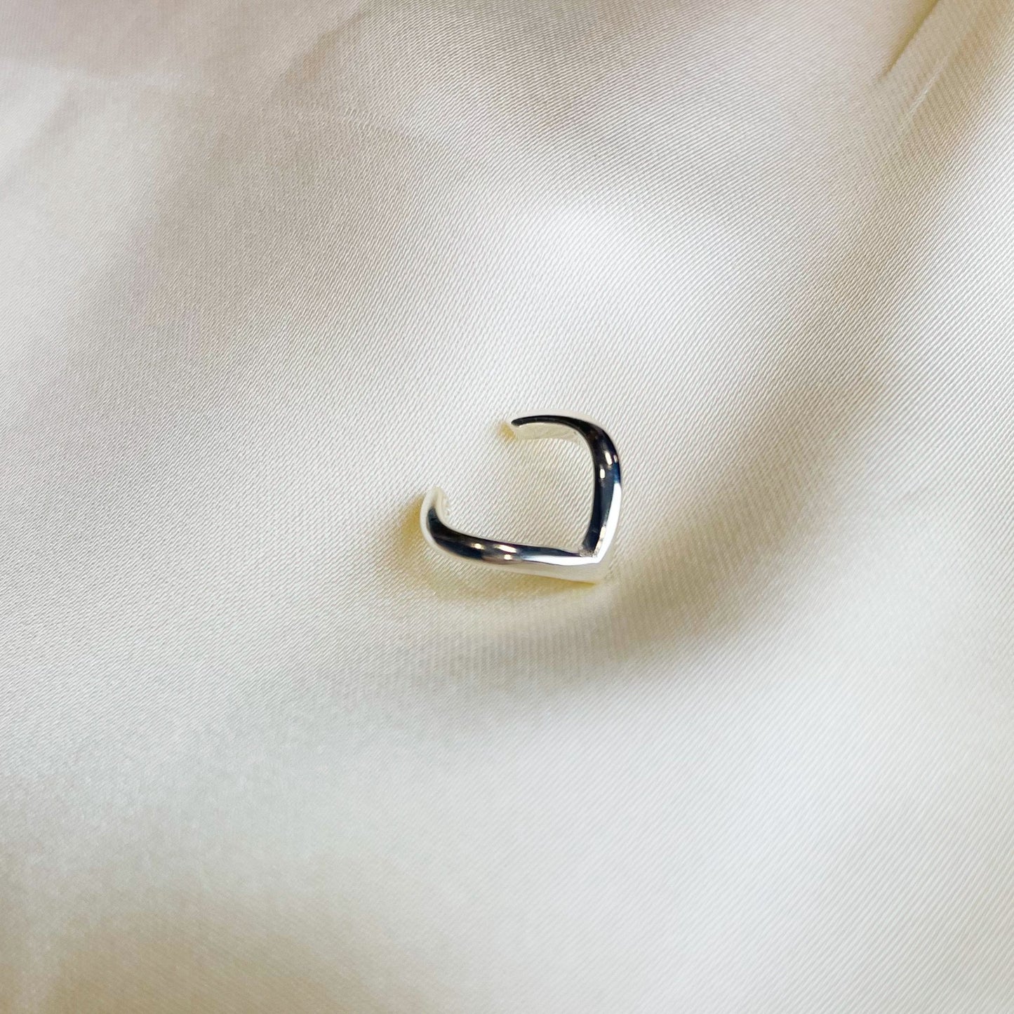 Simple Chevron Ear Cuff
