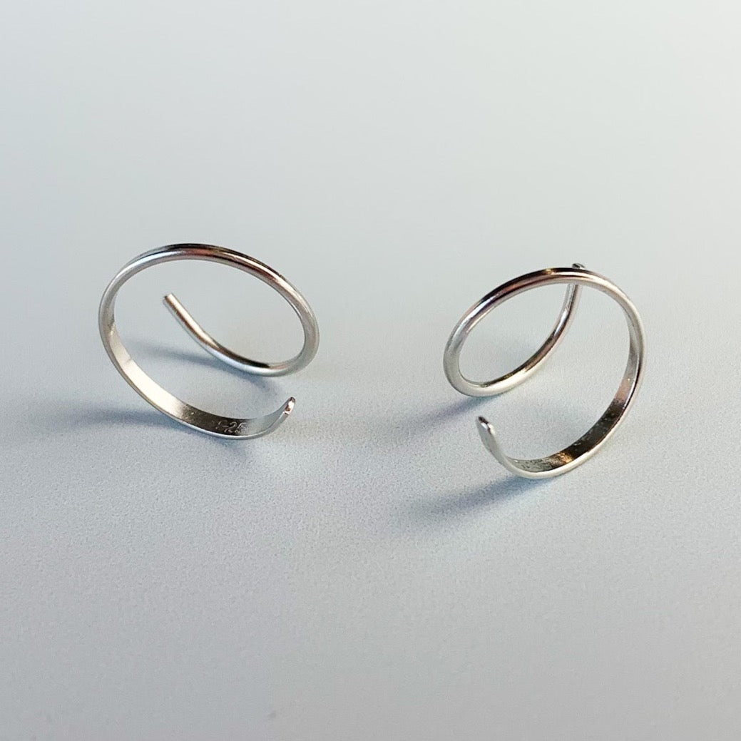 Minimalist Spiral Hoop Earrings