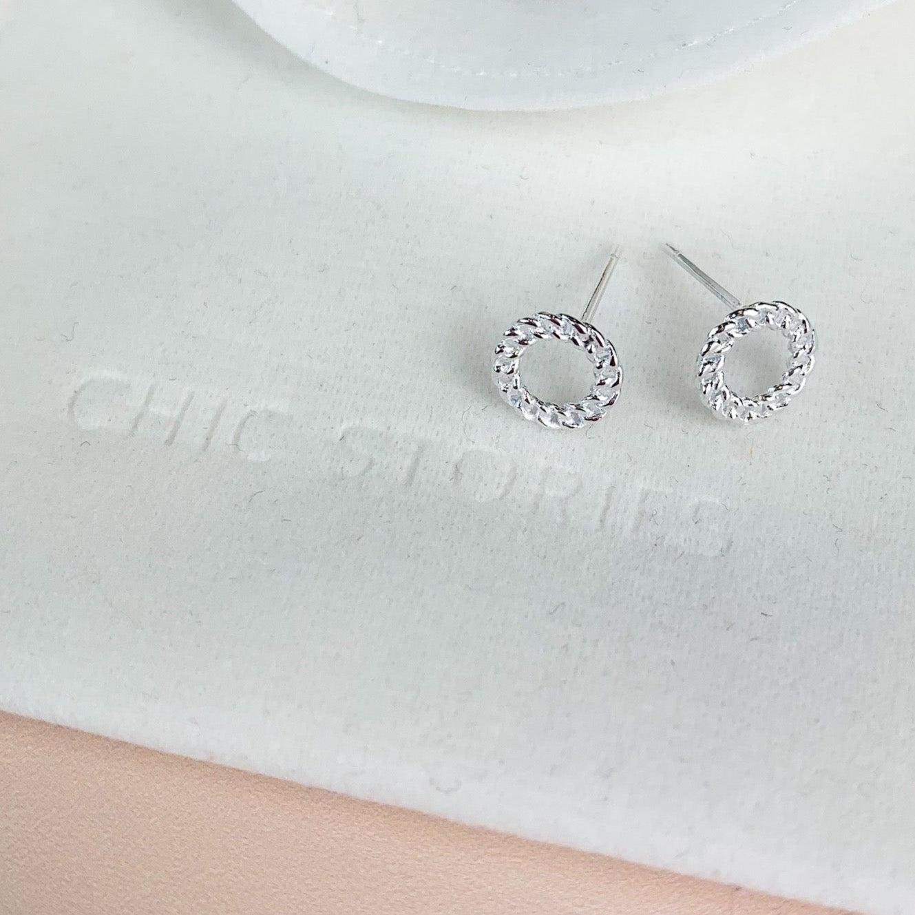 Circle Chain Stud Earrings
