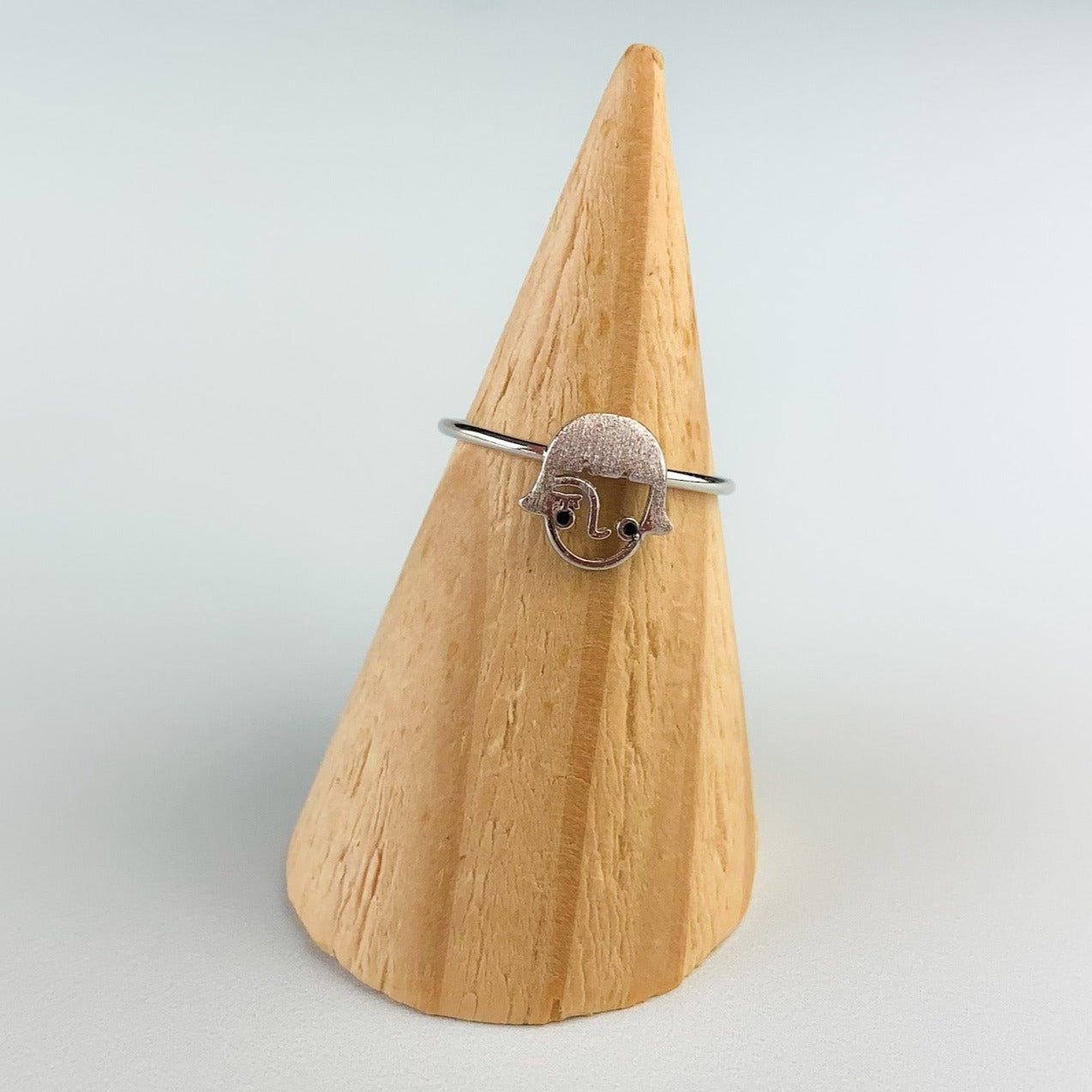 Abstract Face Adjustable Ring